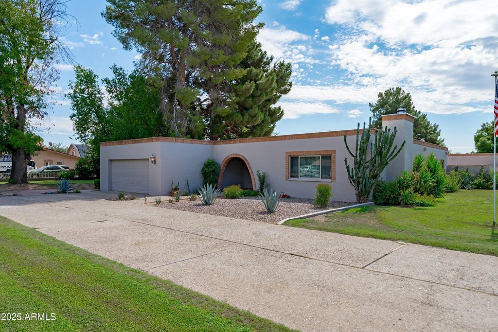 Photo of 6415 W Surrey Avenue, Glendale, AZ 85304 (MLS # 6924507)