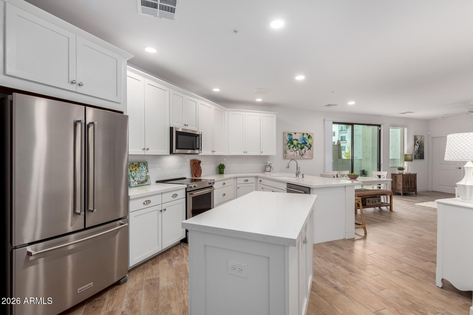 2511 W QUEEN CREEK Road 174