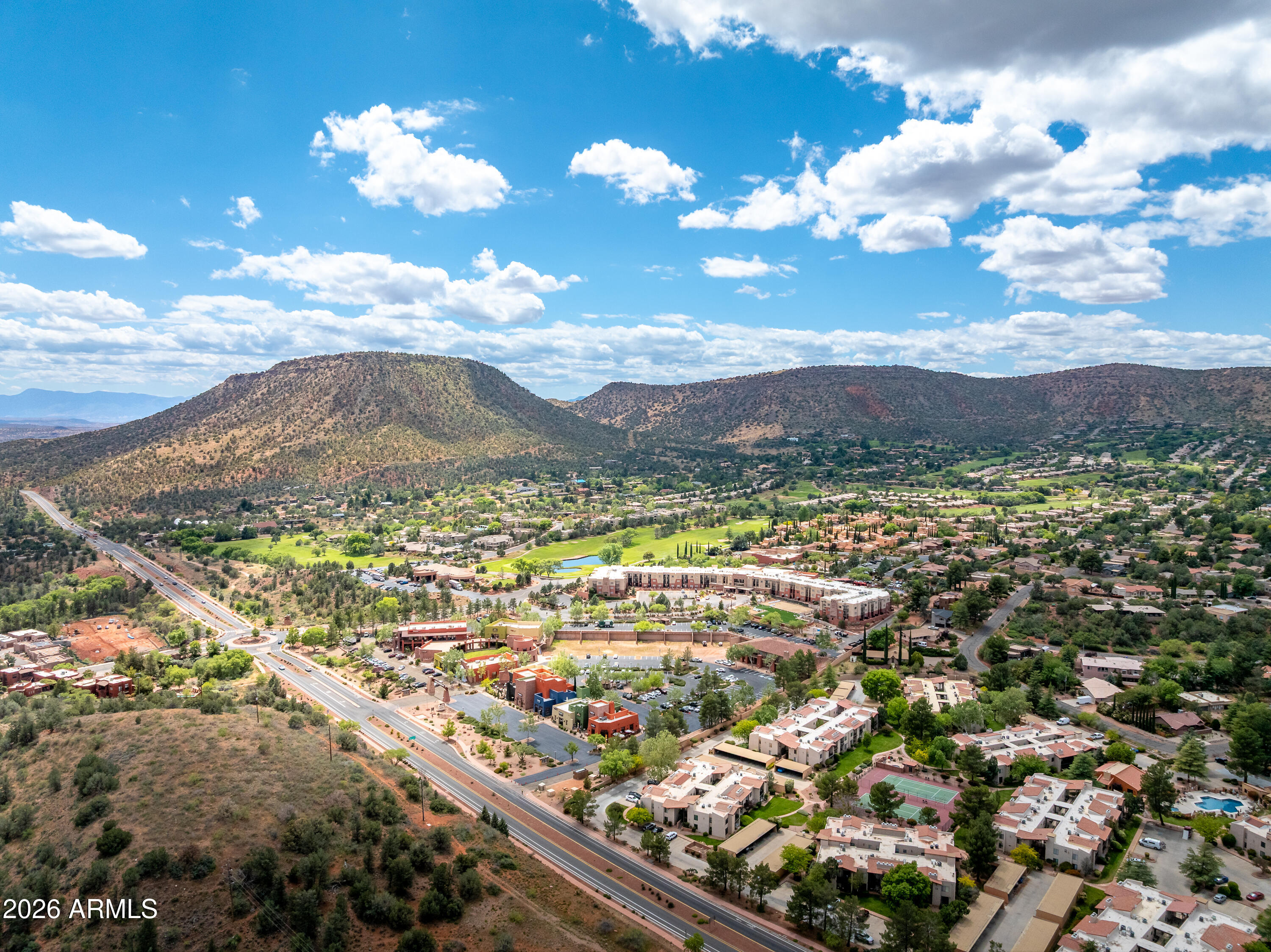 OAK CREEK ESTADOS - Residential