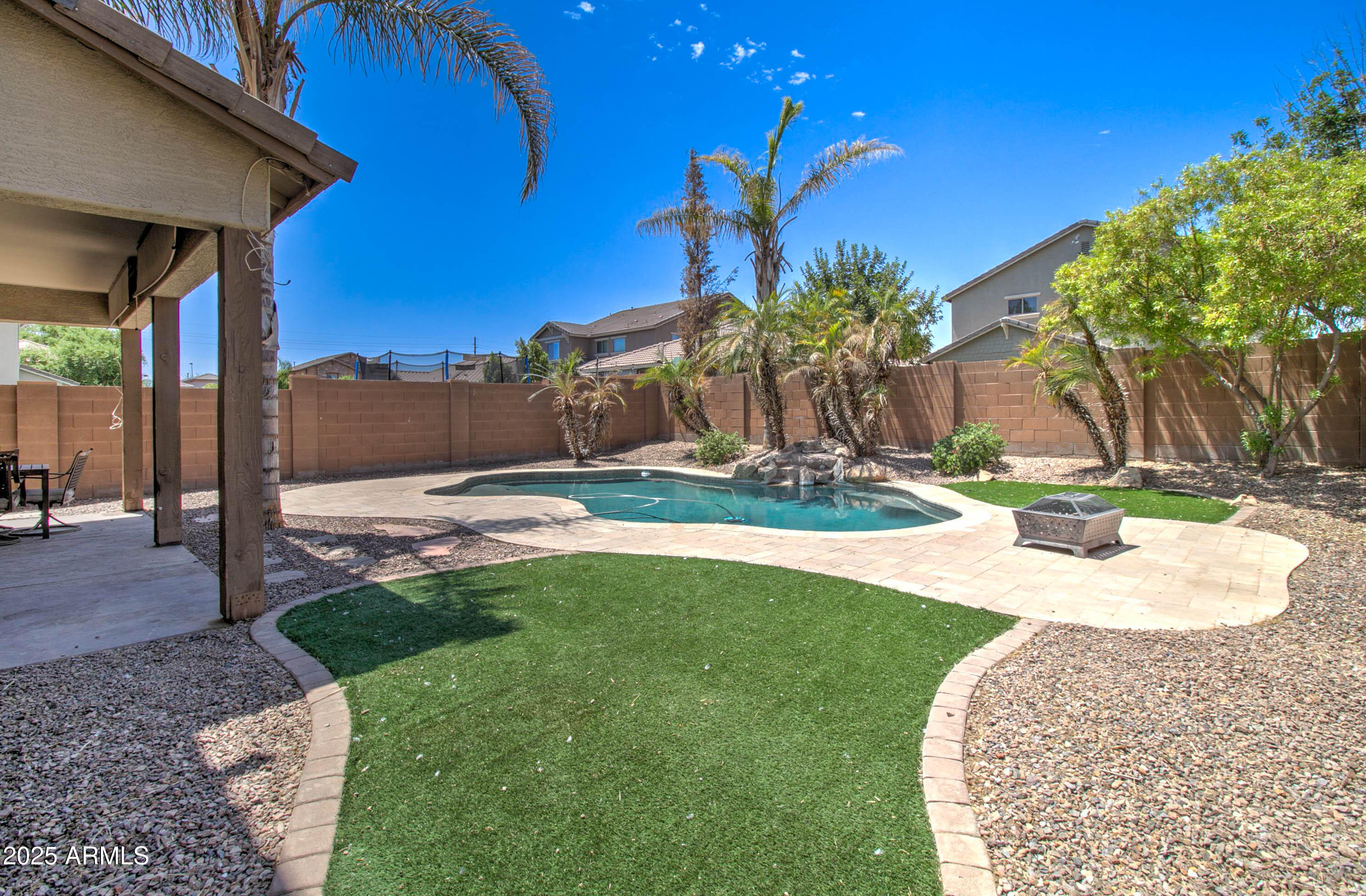 21852 S 215TH Way