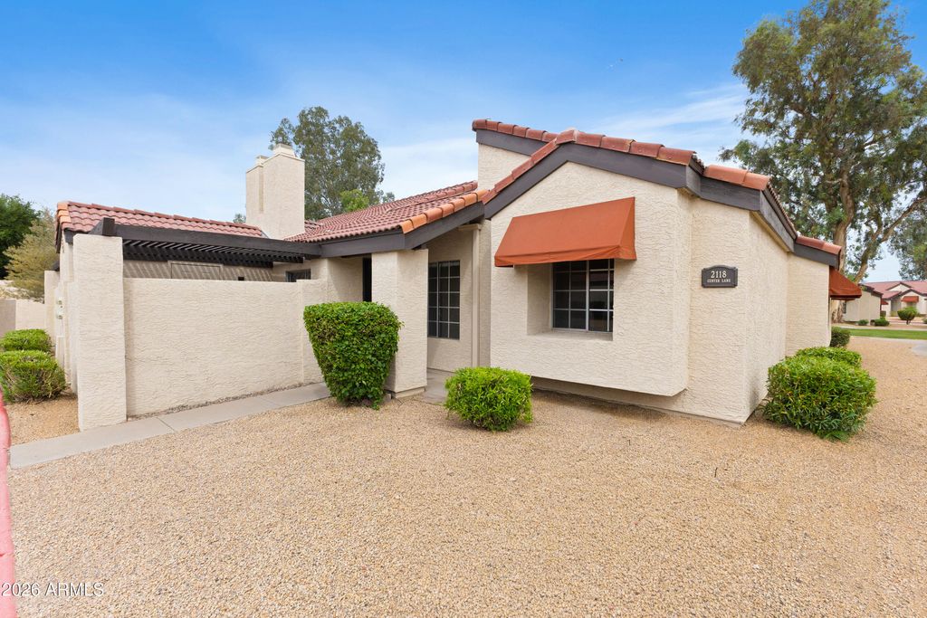 Photo of 2118 E Center Lane #1, Tempe, AZ 85281 (MLS # 7016009)