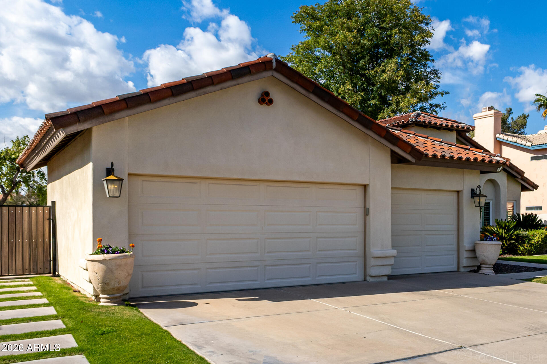 1116 N Date Palm Drive