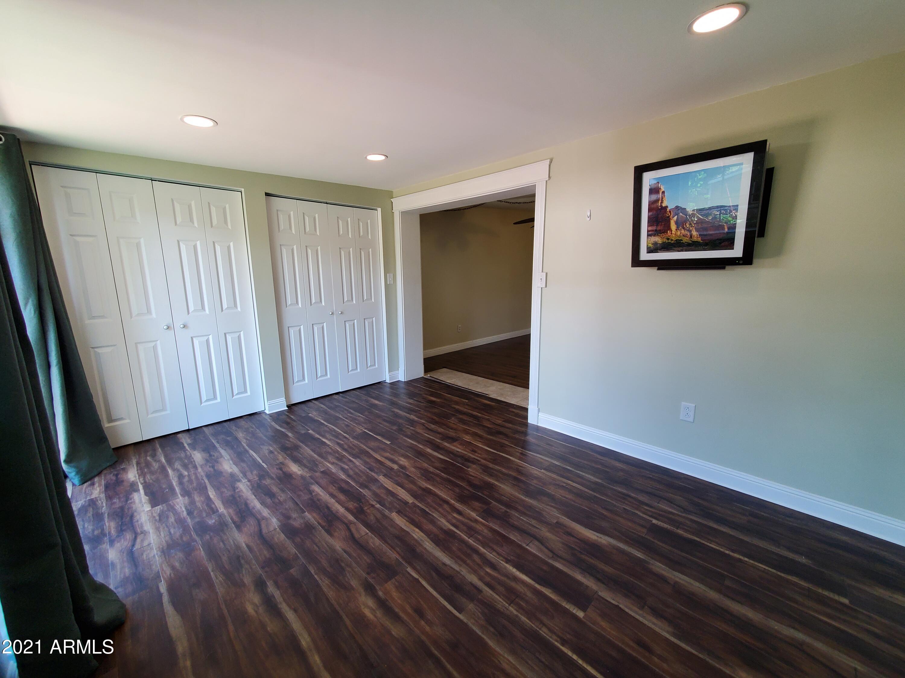 GARDEN CANYON TERRACE - Residential