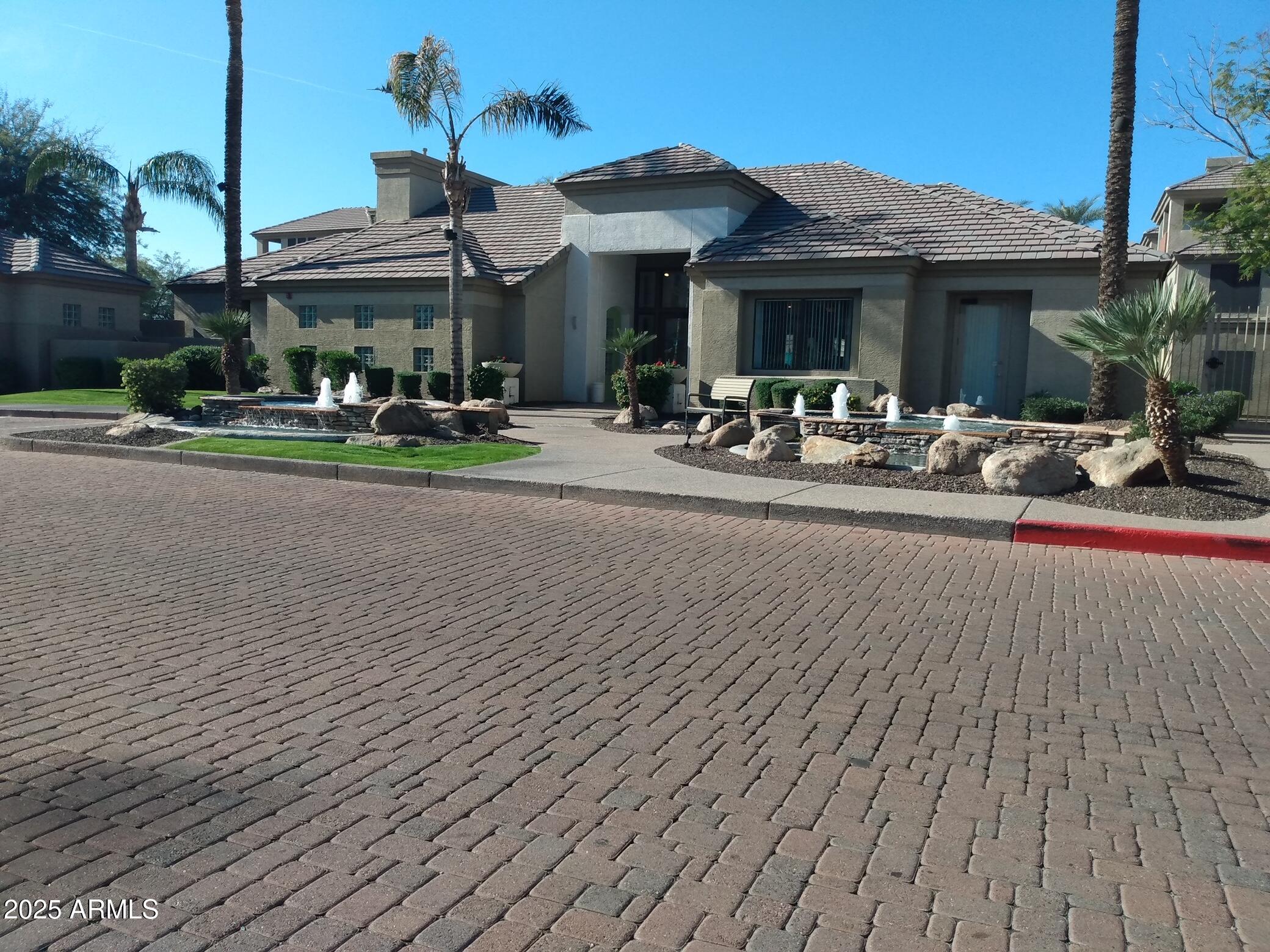 3848 N 3RD Avenue 2071