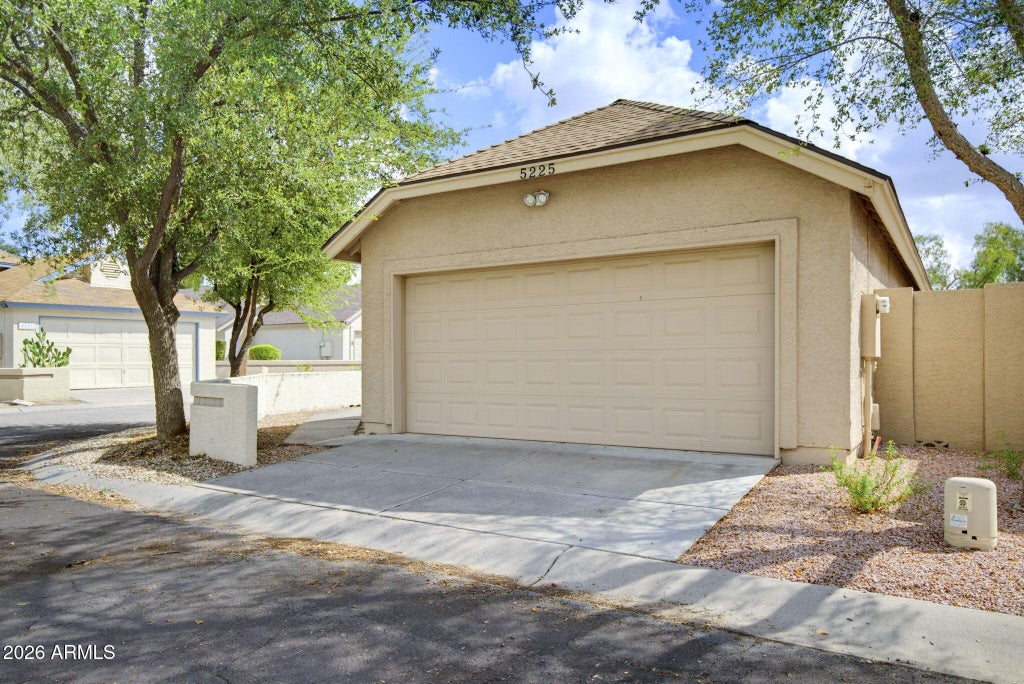 Photo of 5225 W Boston Way N, Chandler, AZ 85226 (MLS # 7087249)