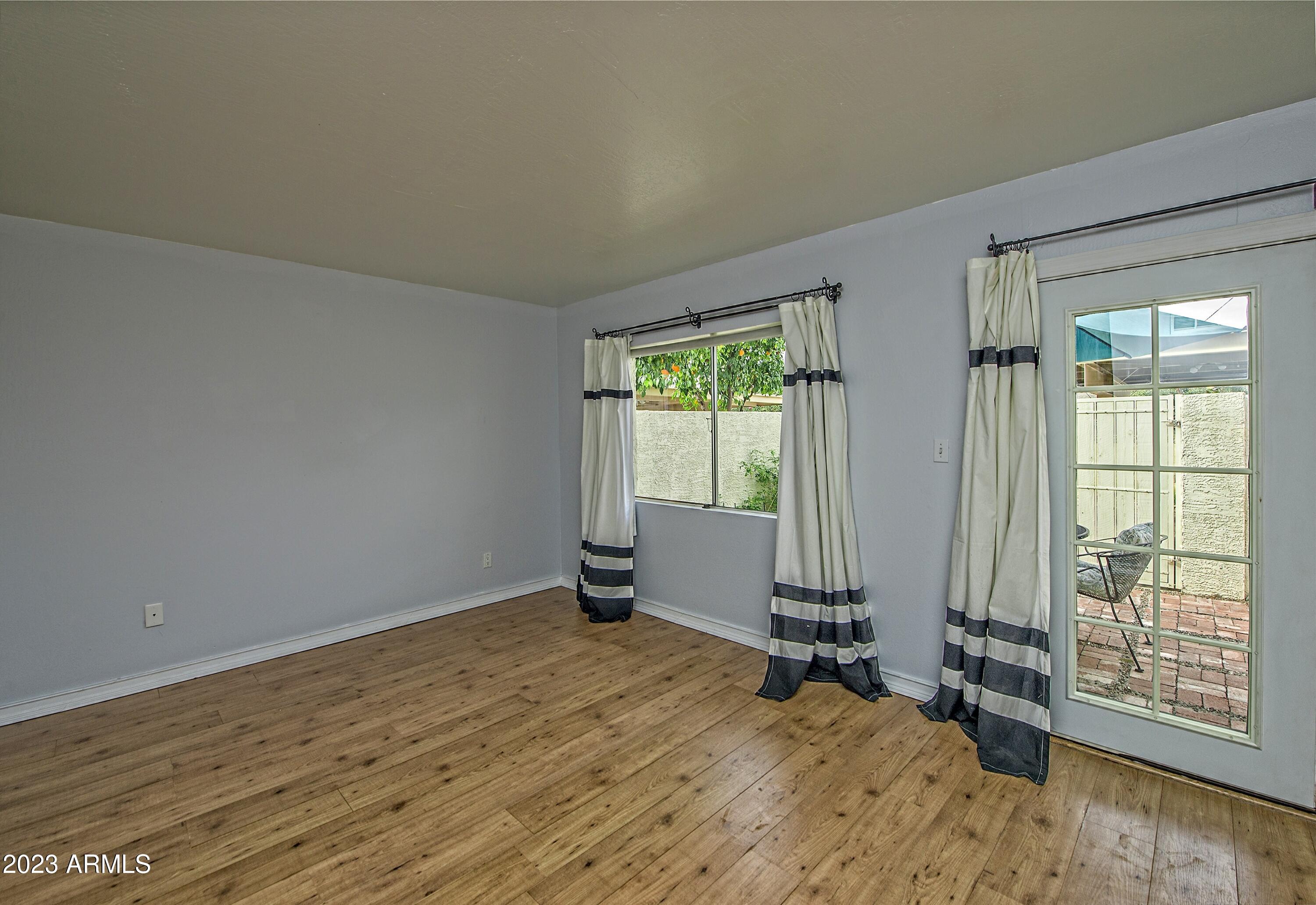 8510 N Central Avenue Unit 19