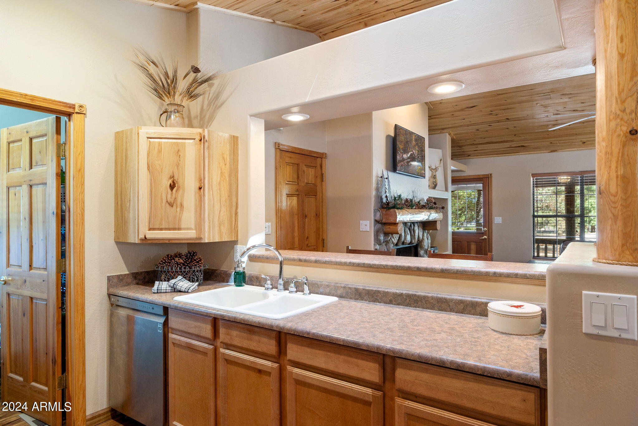 2708 PALOMINO Trail