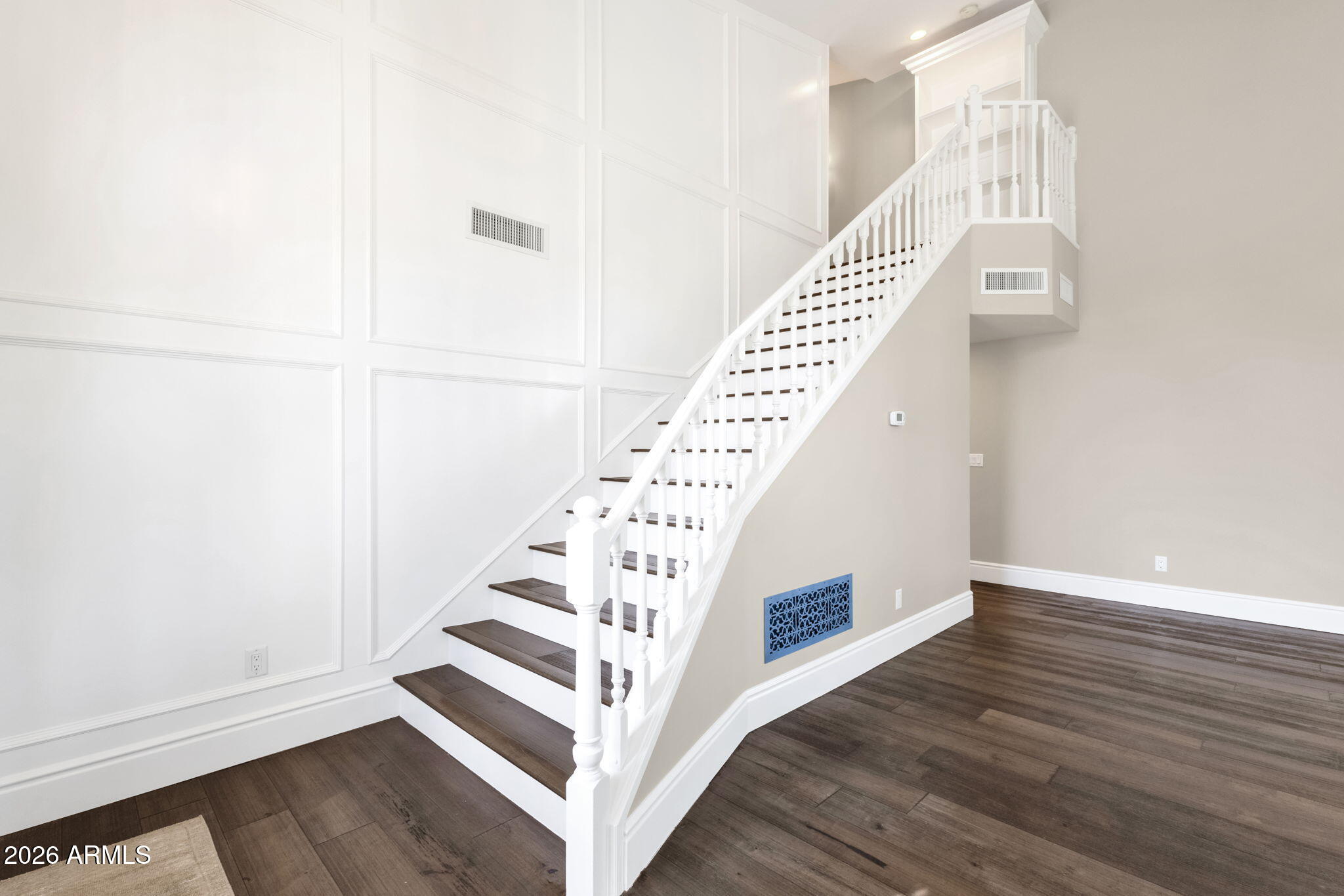 1620 W WISTERIA Drive