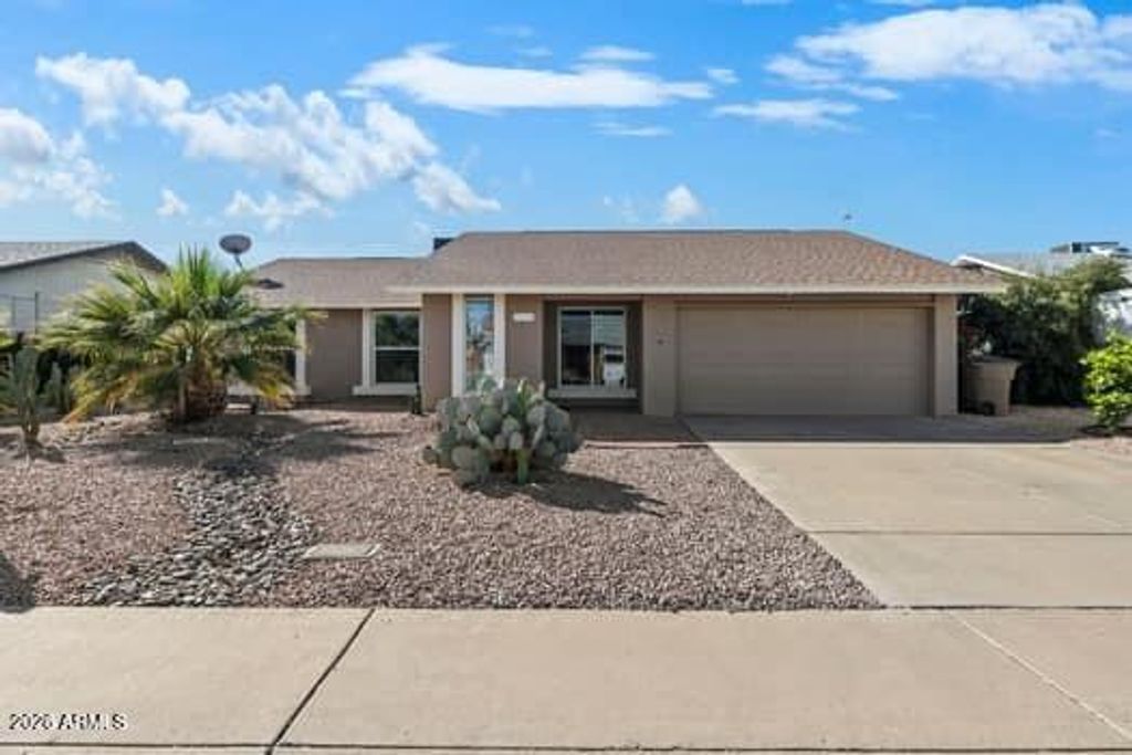 Photo of 10729 W Belmont Avenue, Glendale, AZ 85307 (MLS # 6987967)