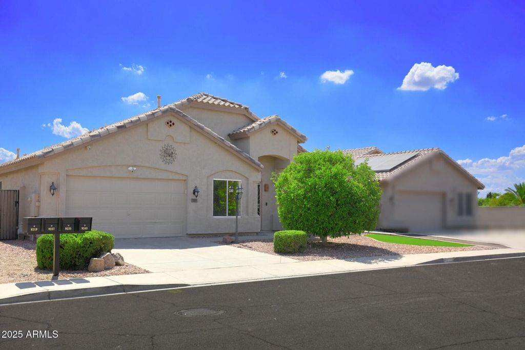 Photo of 9235 W Marconi Avenue, Peoria, AZ 85382 (MLS # 6924348)