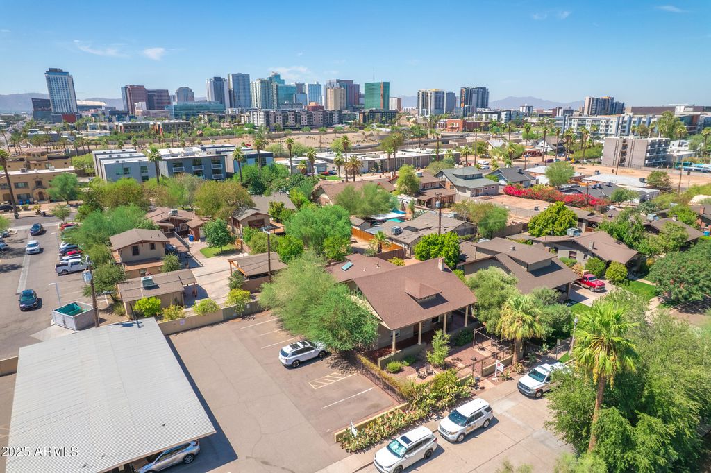Photo of 531 E Lynwood Street, Phoenix, AZ 85004 (MLS # 6891338)