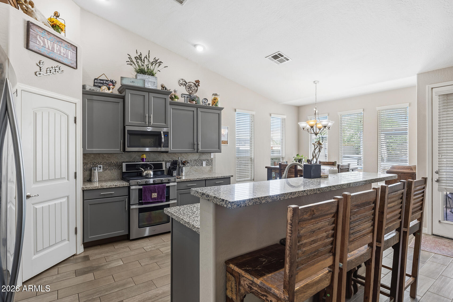 11520 E SABLE Avenue