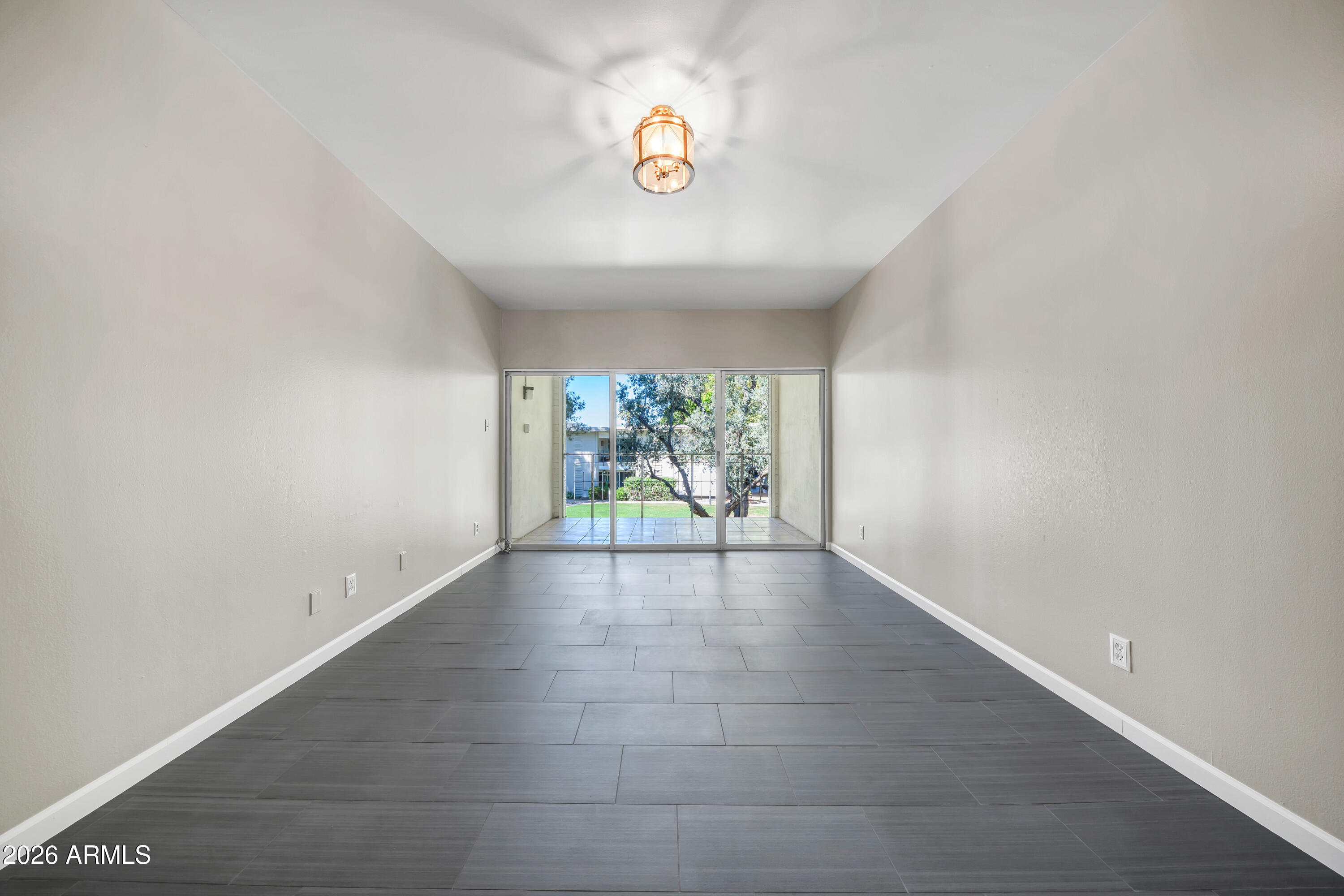 SCOTTSDALE CONDOMINIUMS AMD - Residential