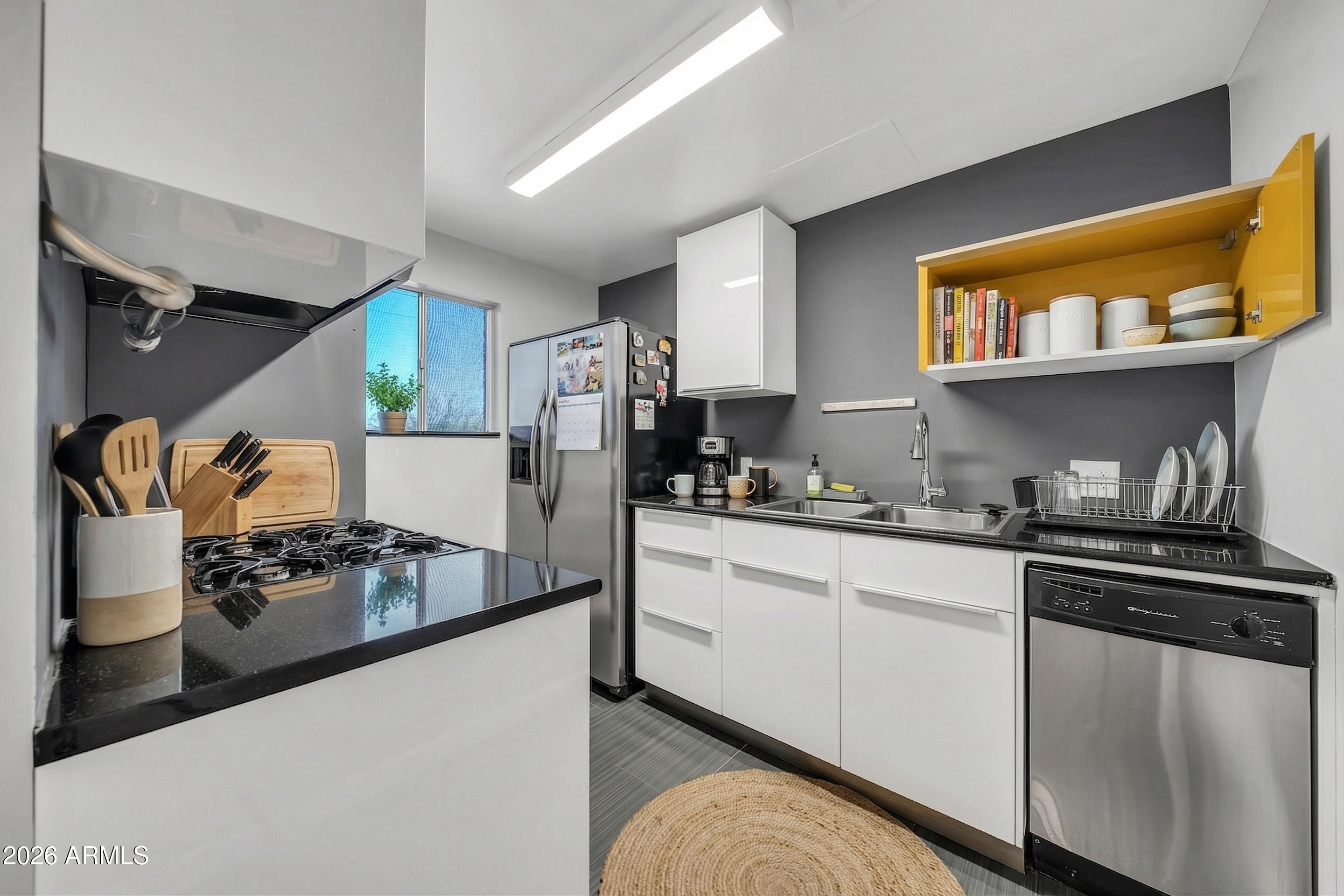SCOTTSDALE CONDOMINIUMS AMD - Residential