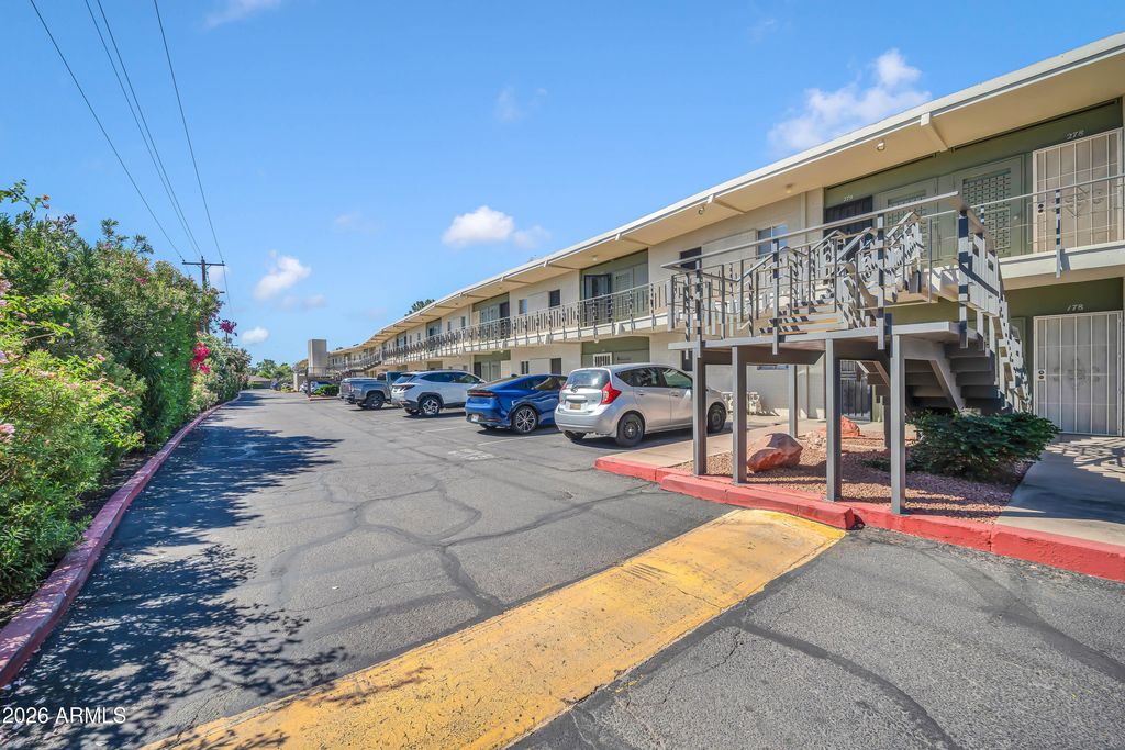 Photo of 6125 E Indian School Road #280, Scottsdale, AZ 85251 (MLS # 7001089)