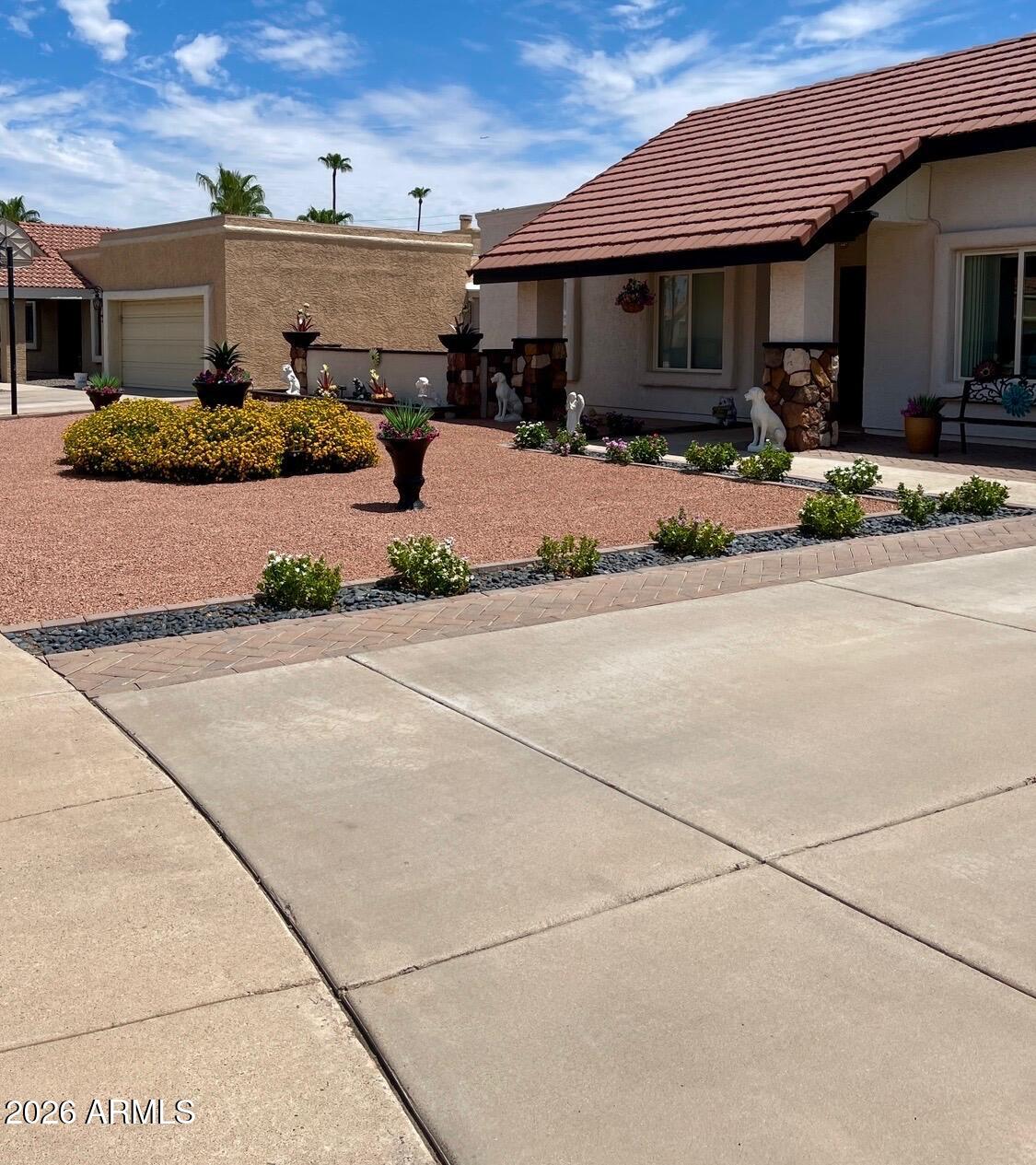 4045 S TAYLOR Drive