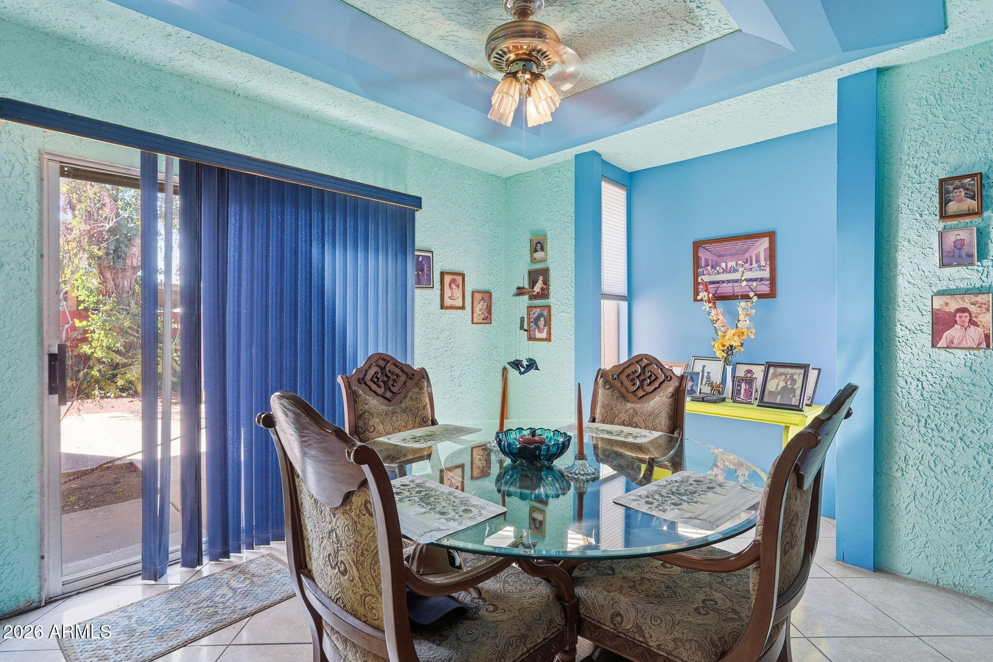 4702 E ALTA VISTA Road