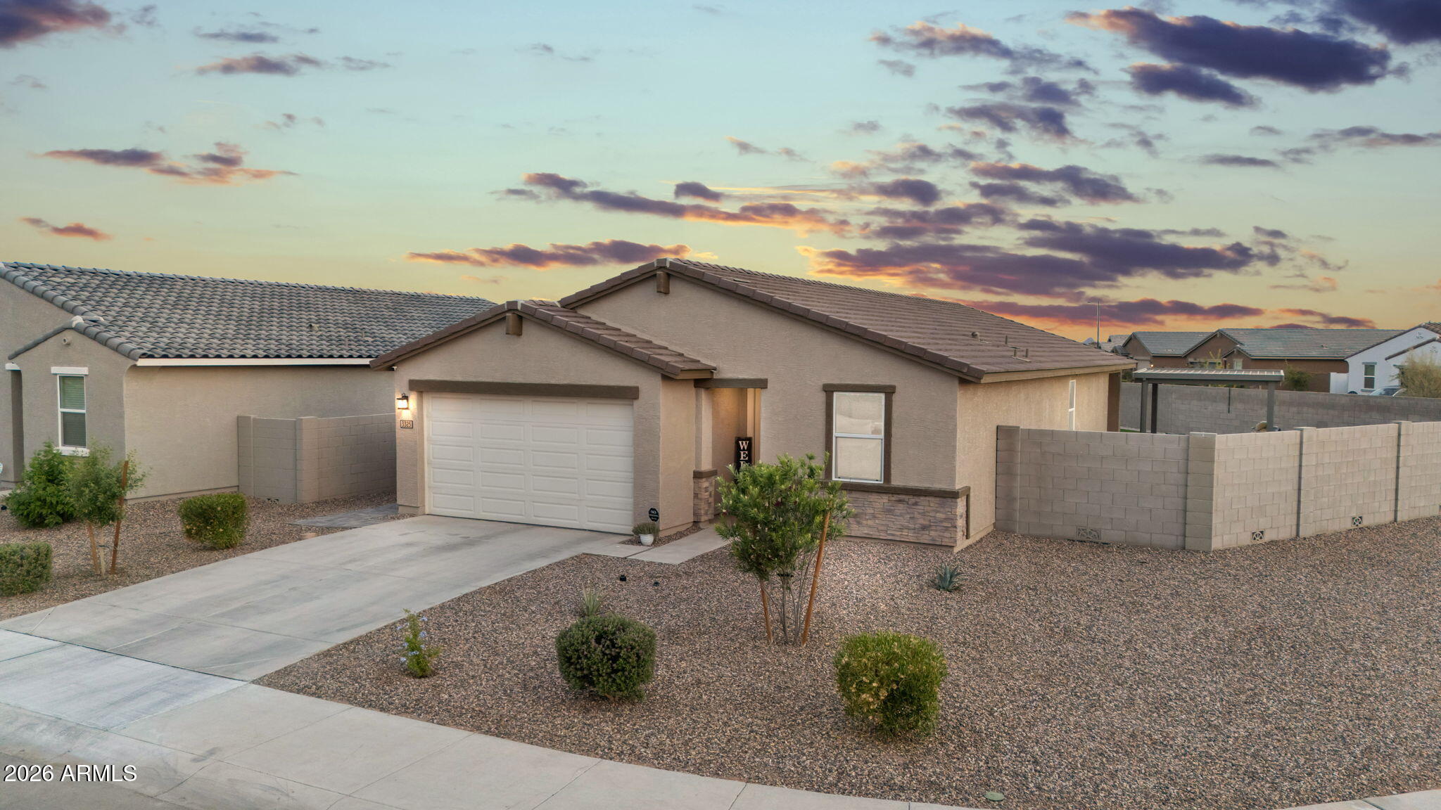 3325 E ALEXANDER Drive