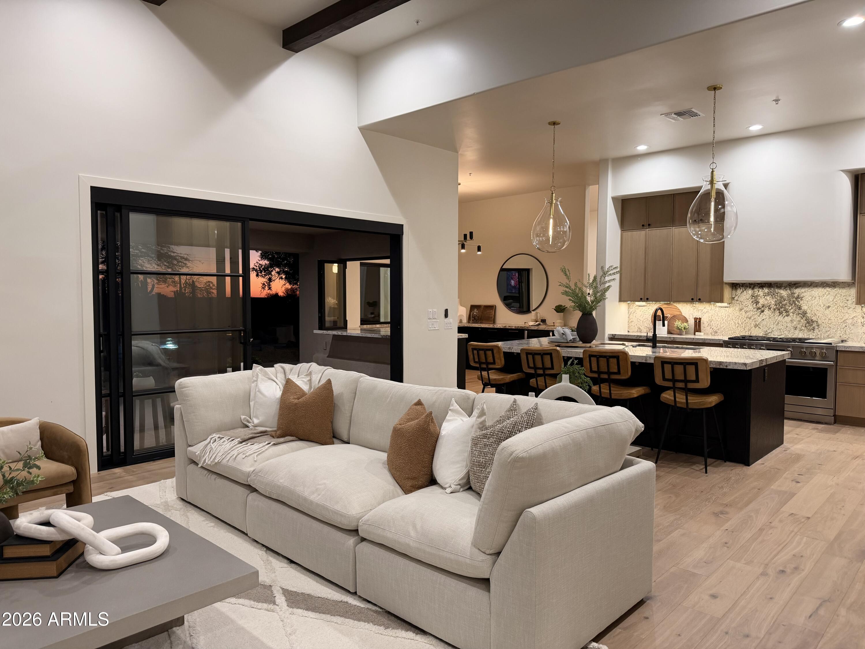 EAGLES GLEN - Residential