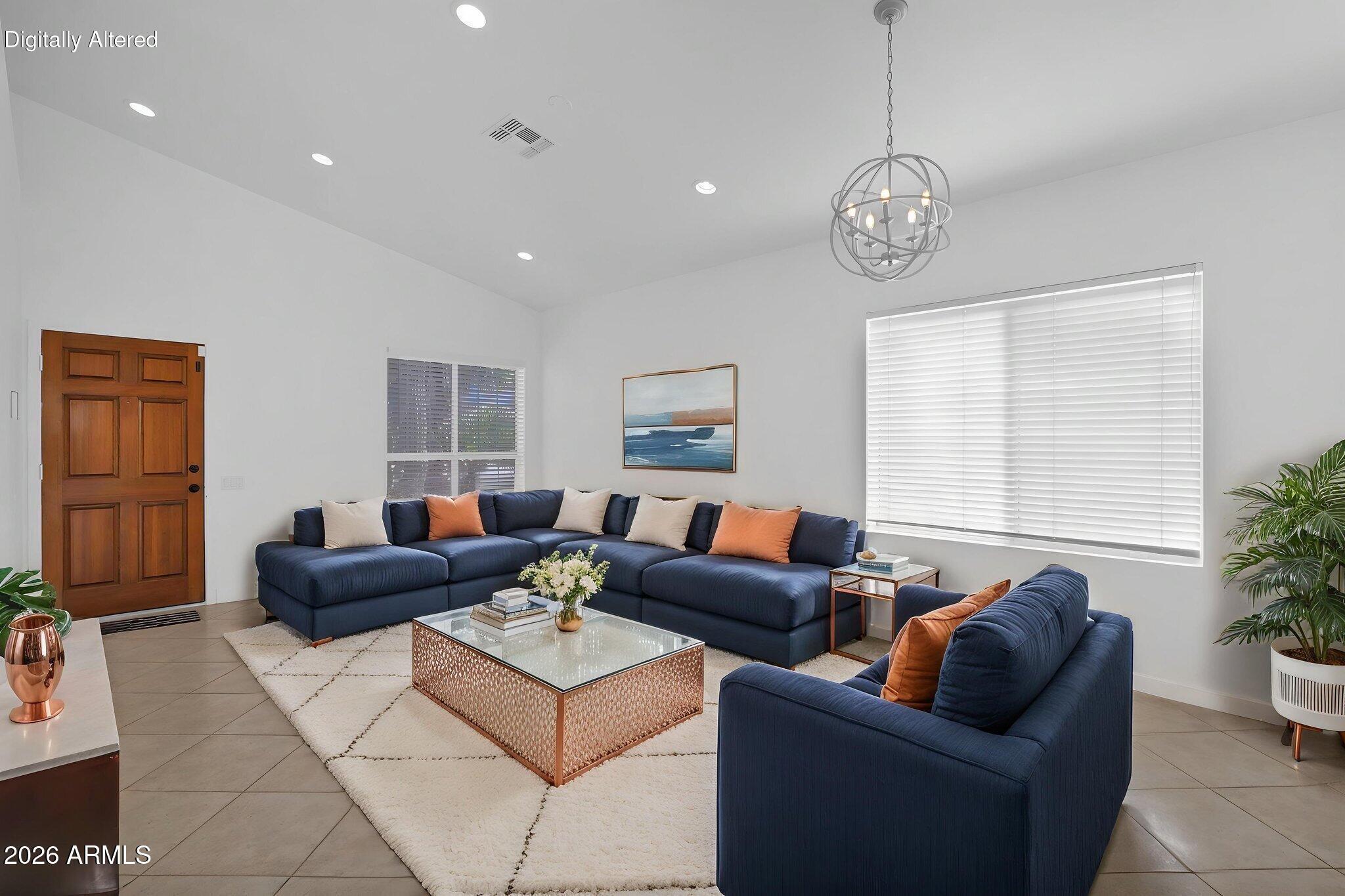 1011 W KELTON Lane