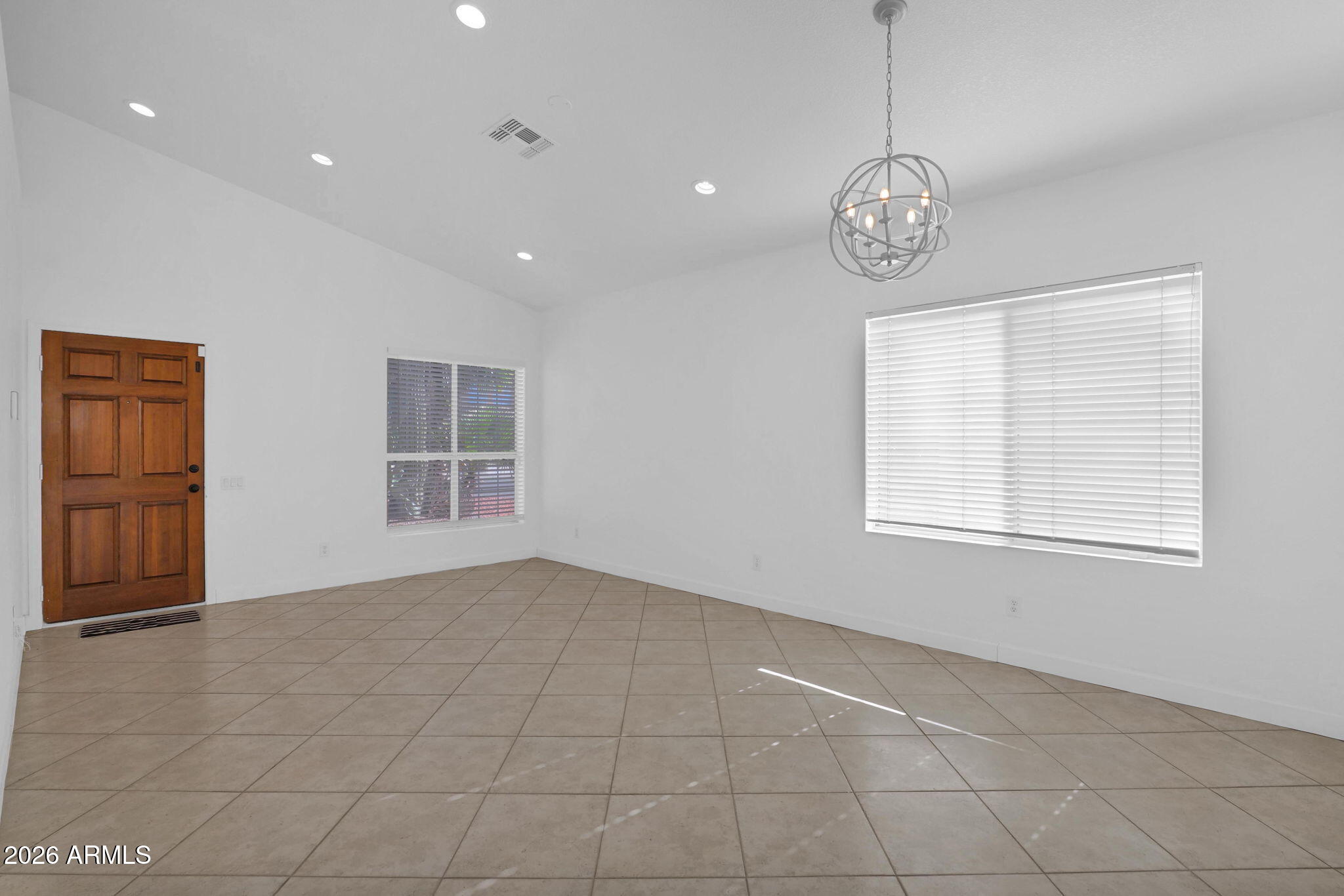 1011 W KELTON Lane