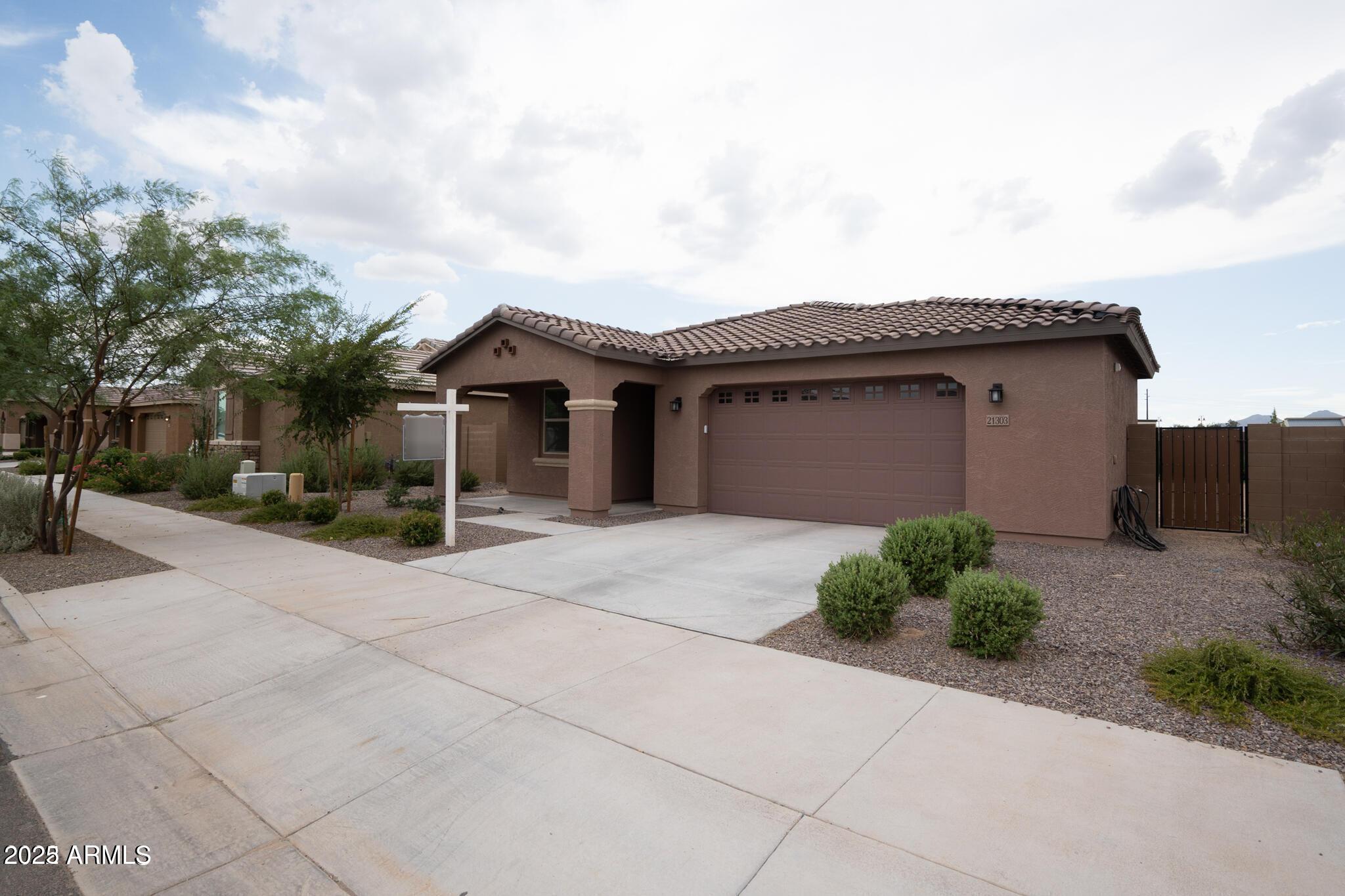 Homes 1 21303 E Estrella Road