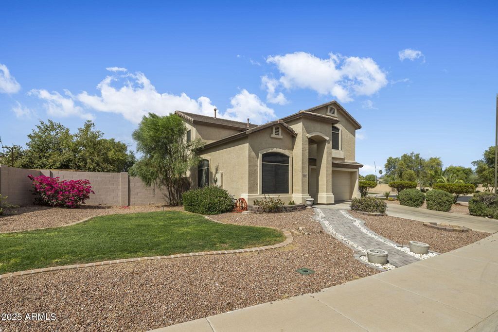 Photo of 2830 S 161st Drive, Goodyear, AZ 85338 (MLS # 6926198)