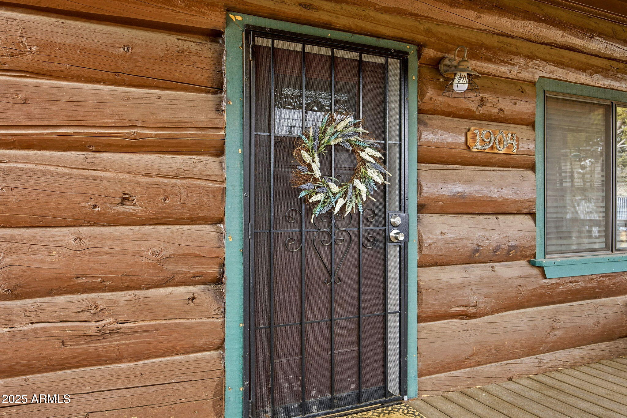 White Mountain Lakes, U9 - Residential