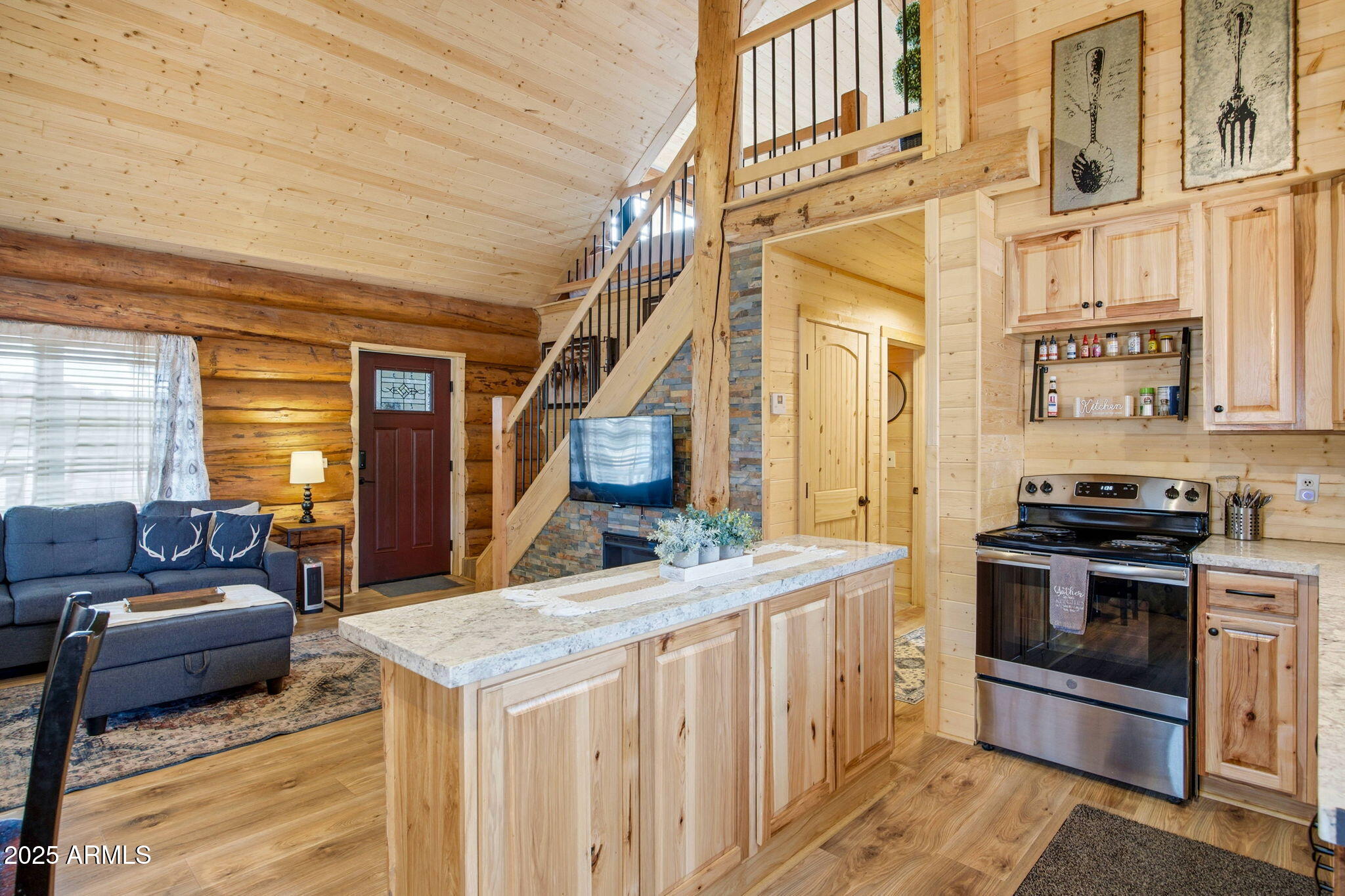 White Mountain Lakes, U9 - Residential