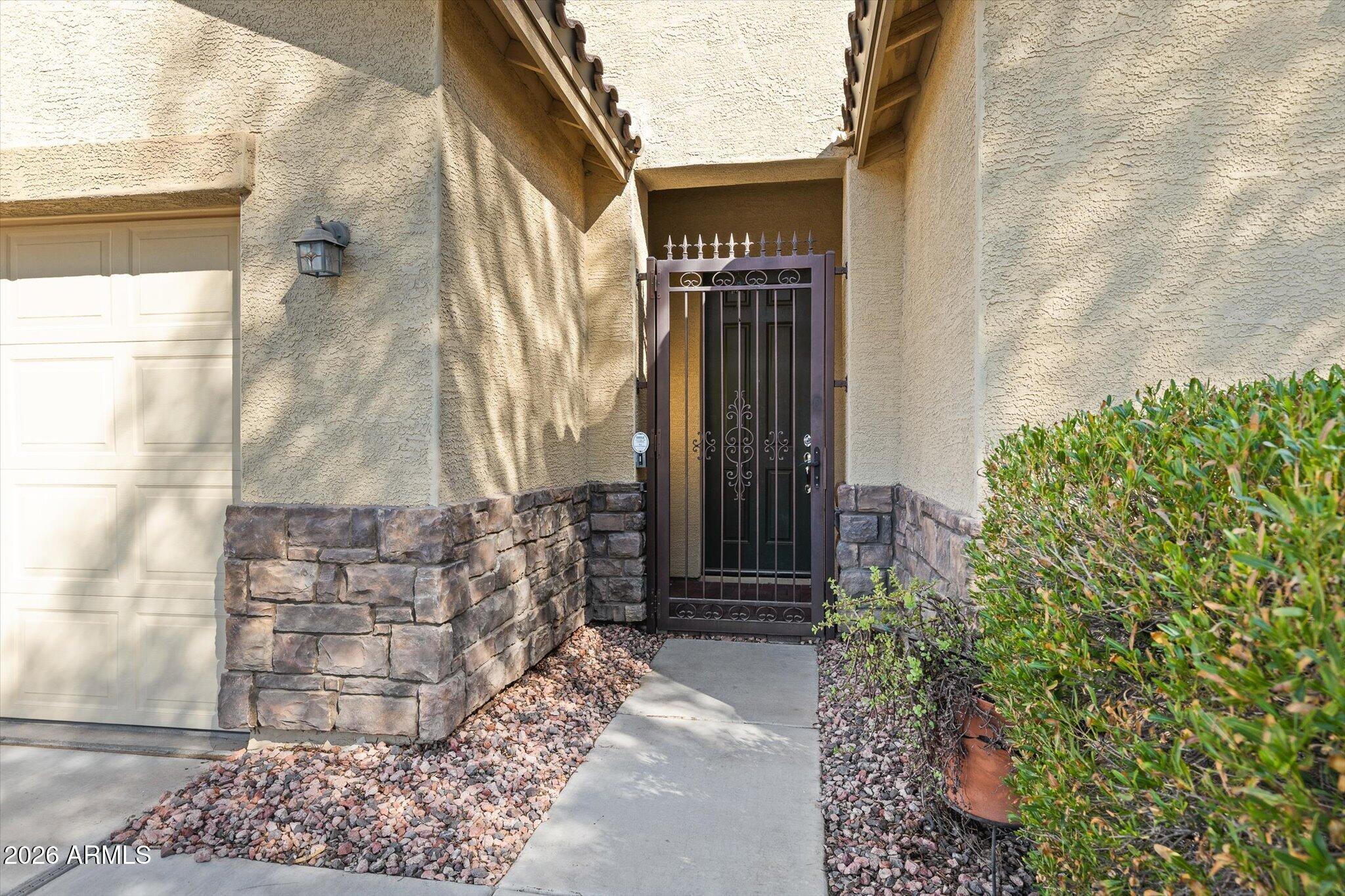 7704 S 23RD Lane