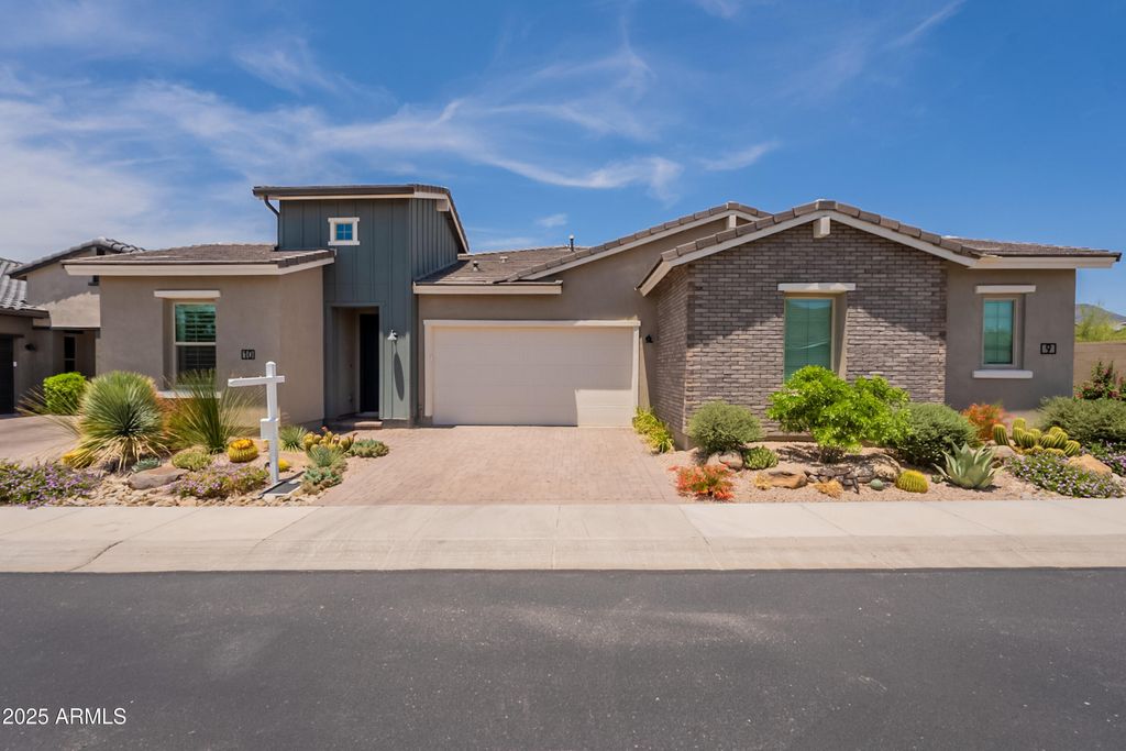 Photo of 38500 N School House Road #10, Cave Creek, AZ 85331 (MLS # 6880375)