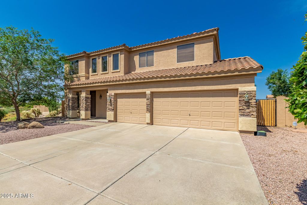 Photo of 26272 N 73rd Drive, Peoria, AZ 85383 (MLS # 6970905)
