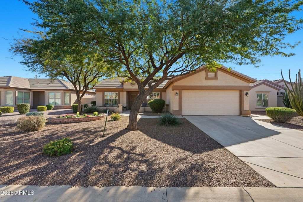 Photo of 3501 E Gleneagle Place, Chandler, AZ 85249 (MLS # 6971834)