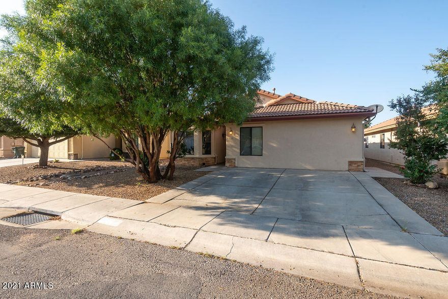 Great bonus rooms! Must see this 3 bedroom 2 bath with option for 4th bedroom in this beautiful home. Open floor plan with vaulted ceilings, beautiful tile throughout, upgraded cabinetry, and designer light fixtures. Large master bedroom relaxing on suite bathroom and walk in closet. Brand new carpet installed 2021. Backyard has nice covered patio and a large storage shed, there is also a drip system for trees or gardens. Call today to have your own private showing, you won't want to miss this jewel in the Silverado neighborhood.