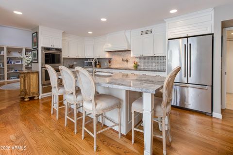Photo of 2737 E Arizona Biltmore Circle #2, Phoenix, AZ 85016 (MLS # 6998721)