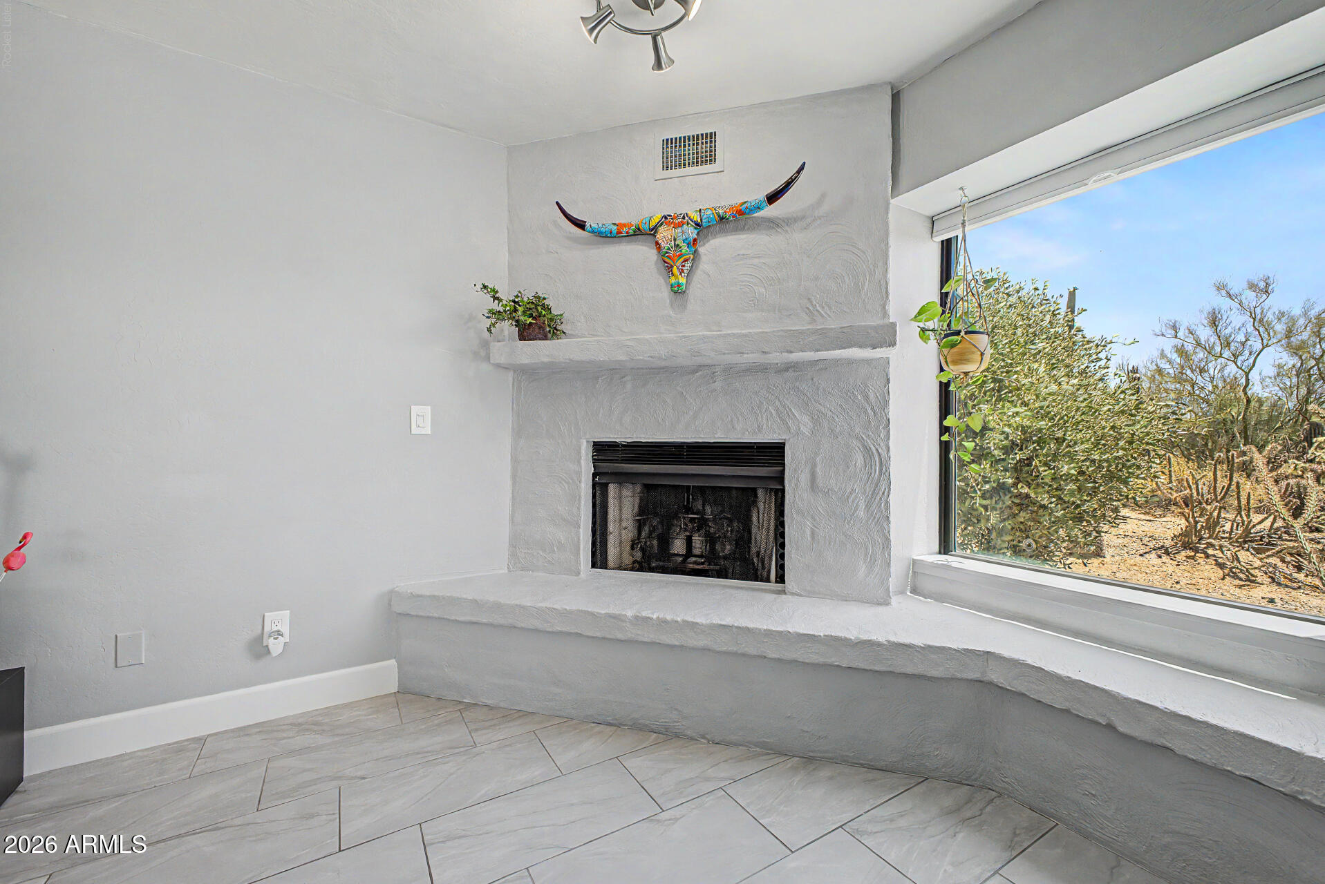 7220 E MARY SHARON Drive 158