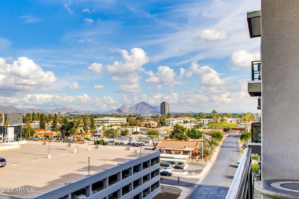 Photo of 3131 N Central Avenue #6010, Phoenix, AZ 85012 (MLS # 6974128)