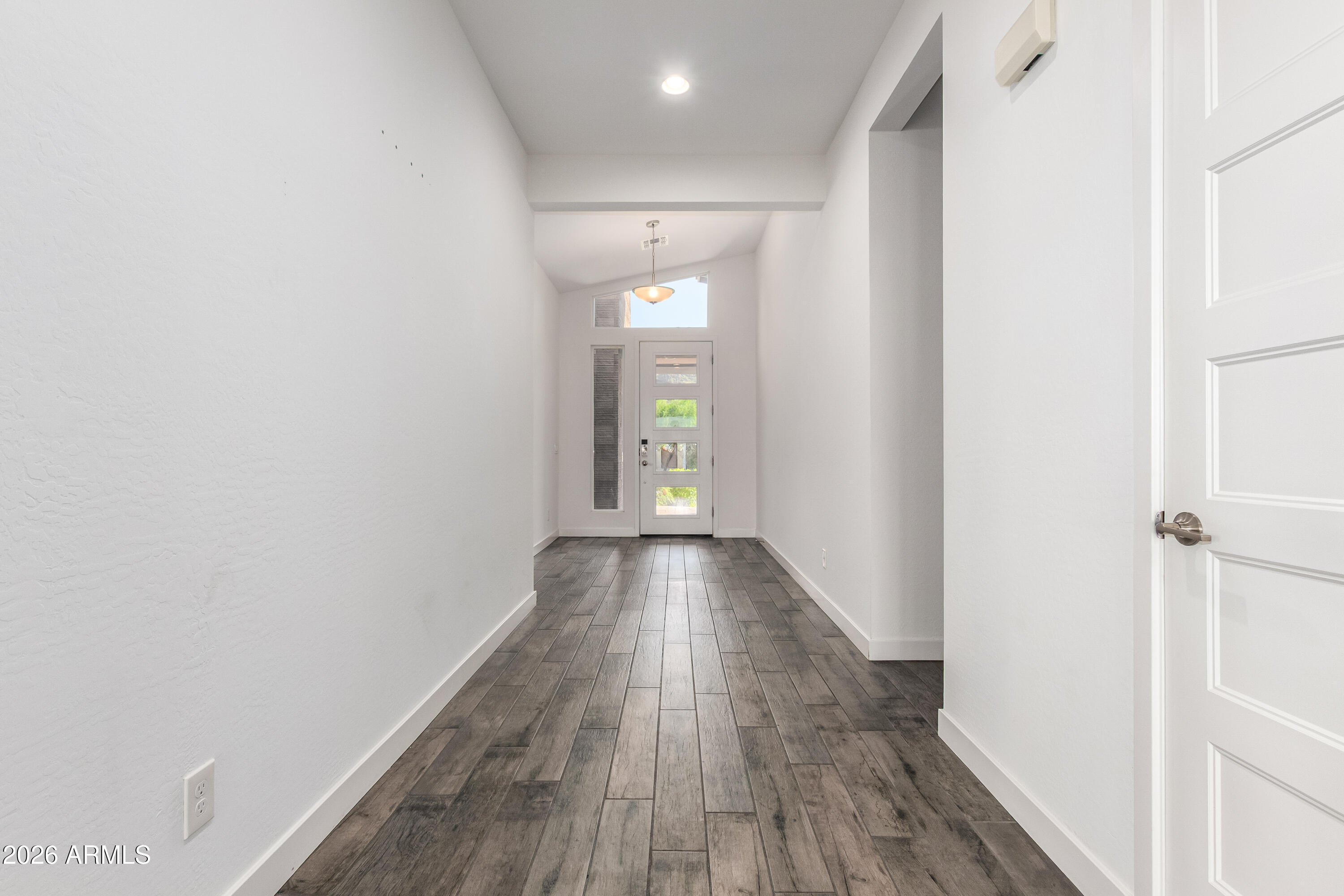 1136 E LA MIRADA Drive