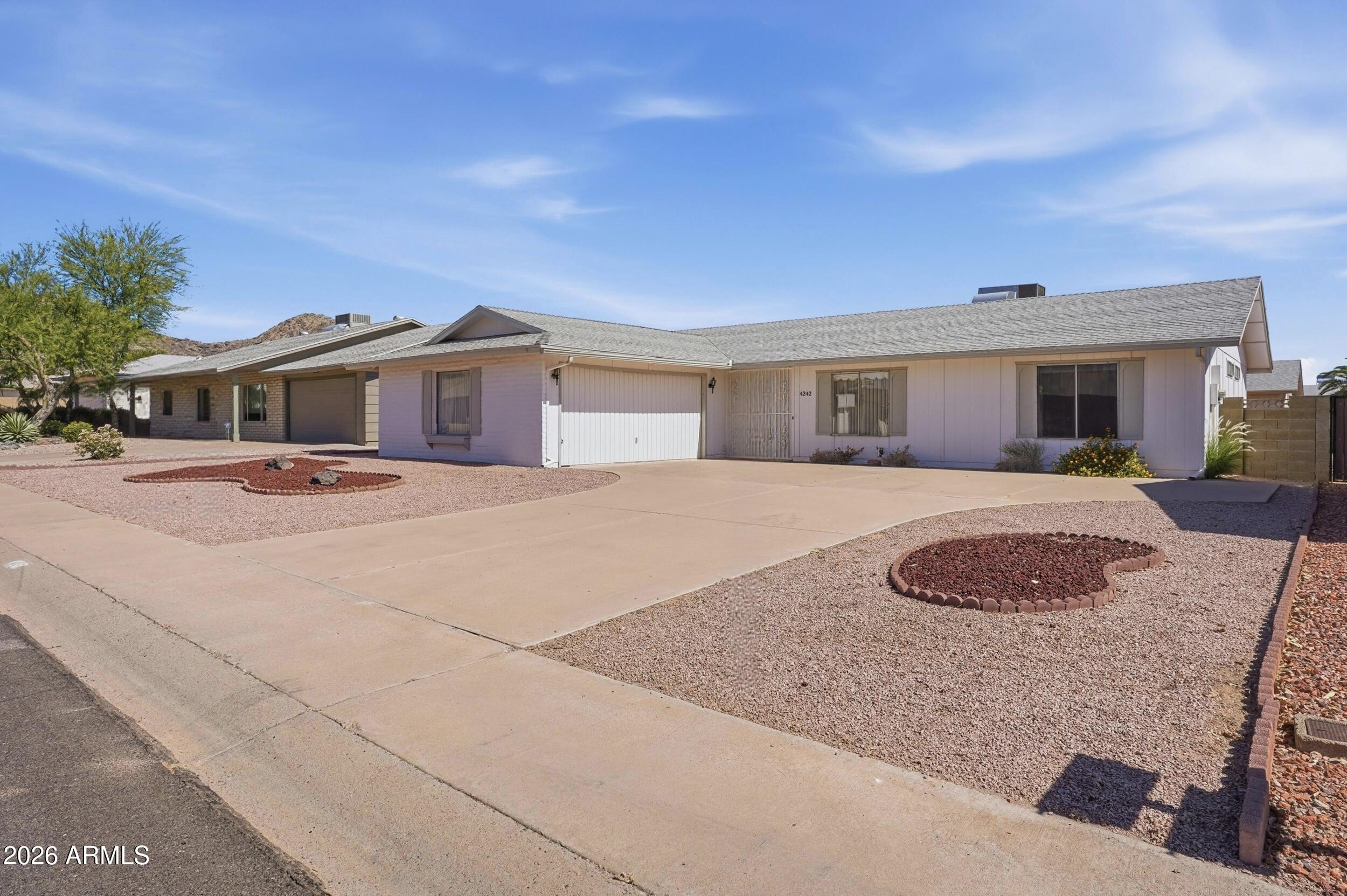 Properties 2 4242 E HANO Street