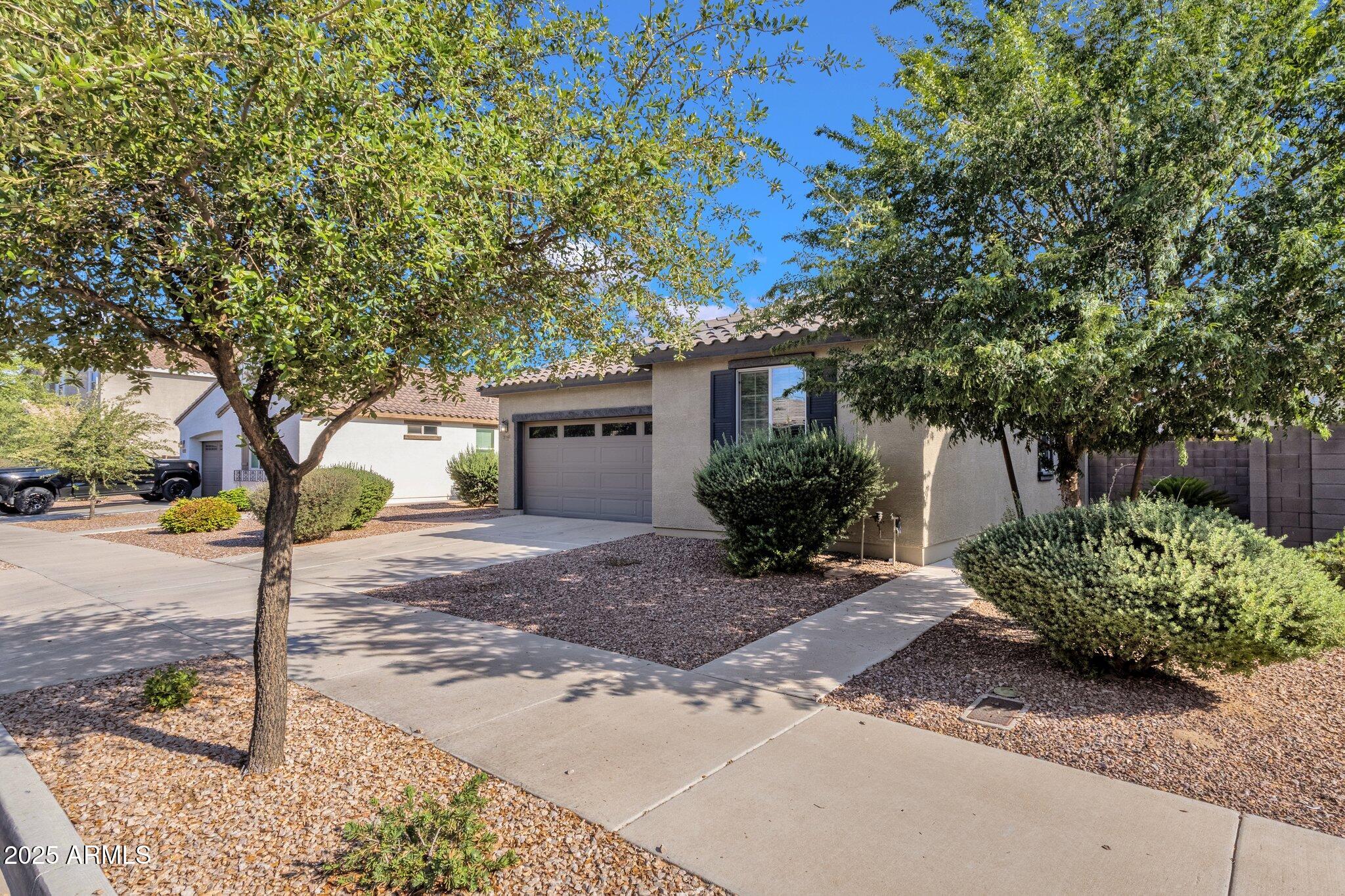 20966 E PECAN Lane