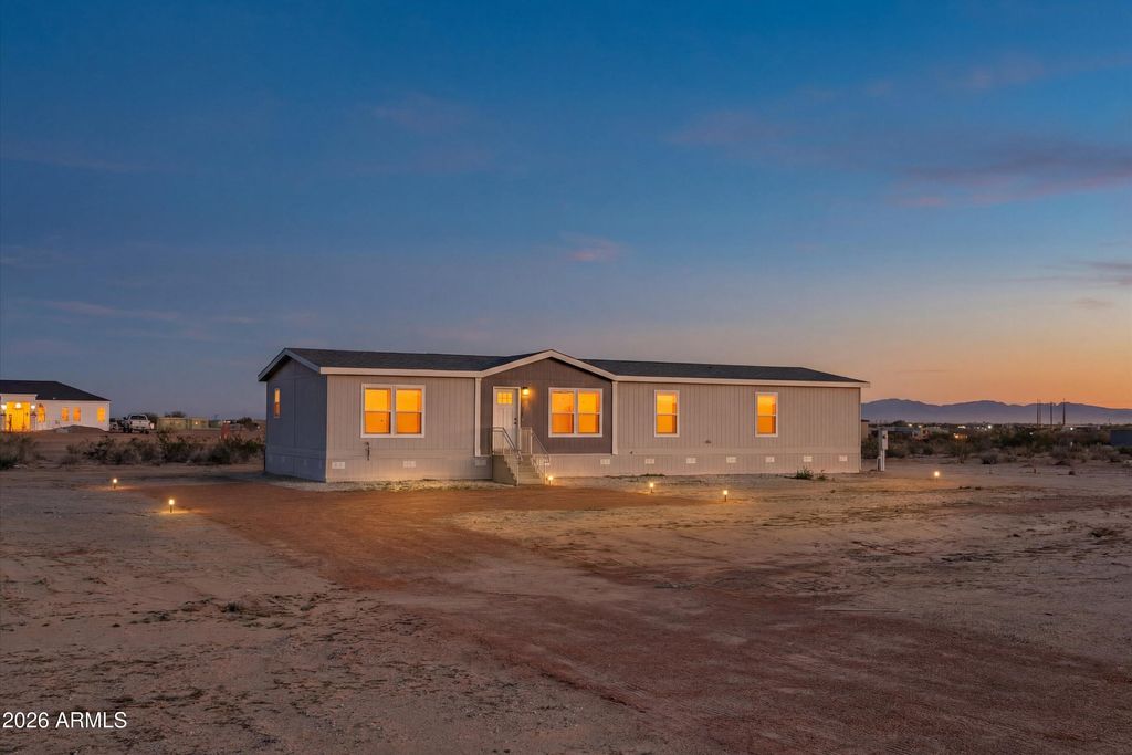 Photo of 35146 W Lodge Drive, Tonopah, AZ 85354 (MLS # 6971477)