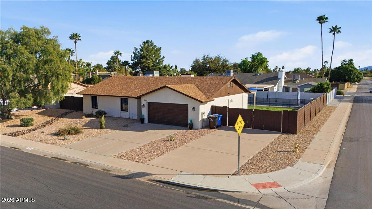 6101 E Greenway Lane