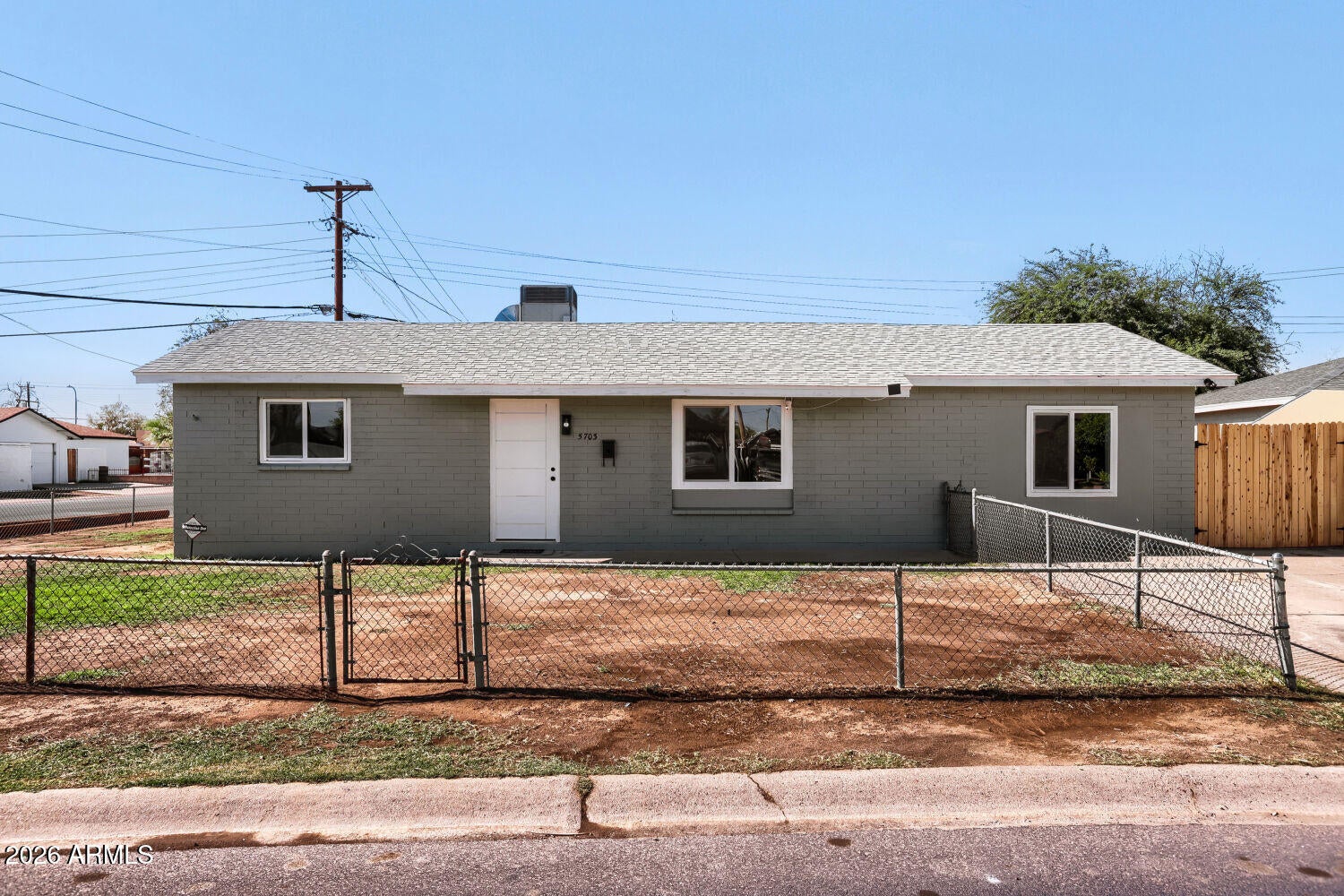 5703 W Sells Drive