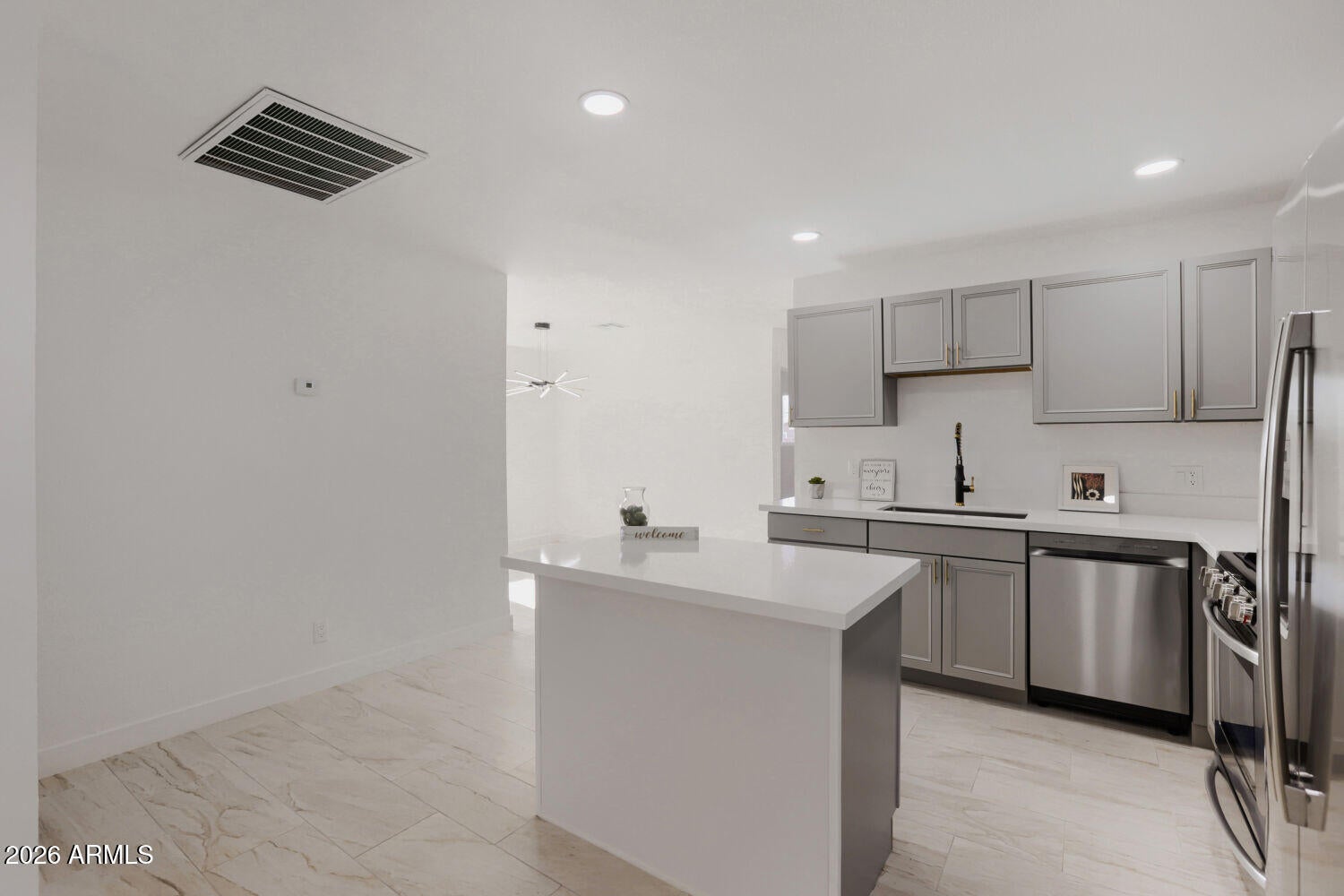 5703 W Sells Drive