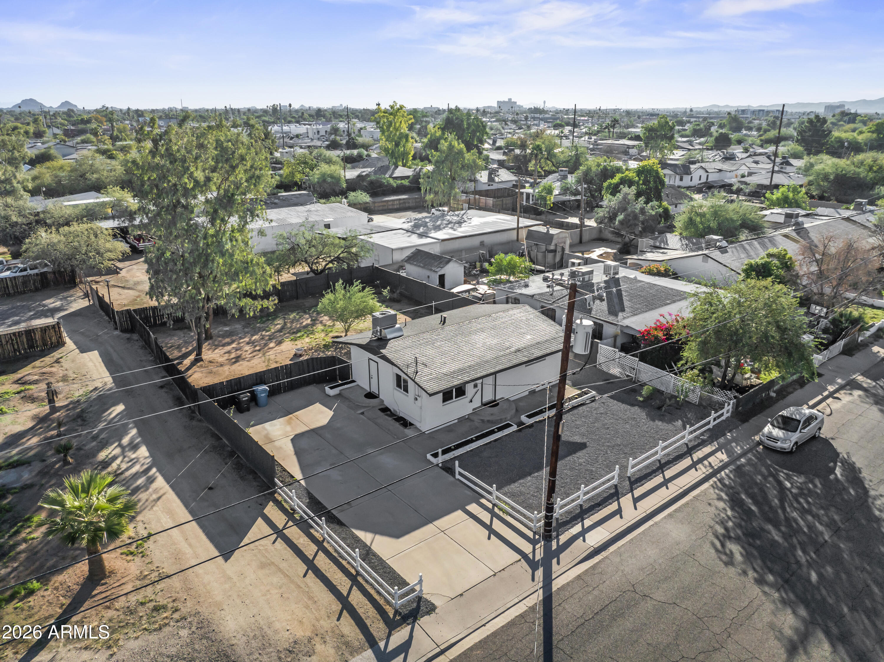 2621 N 14TH Street