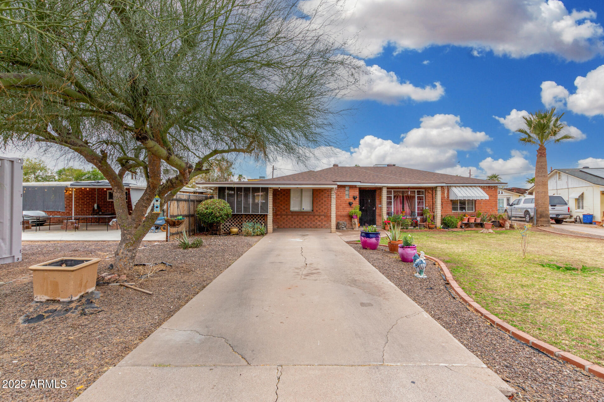 2230 N 14TH Place