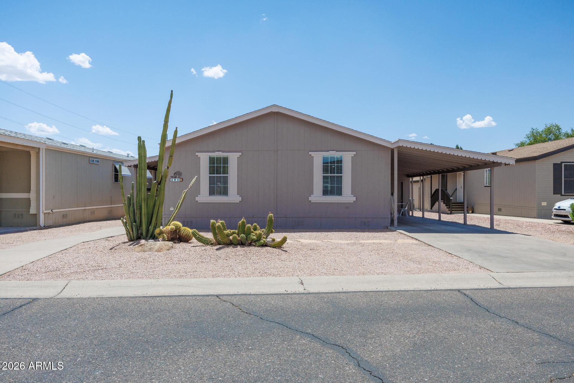 3901 E PINNACLE PEAK Road 295