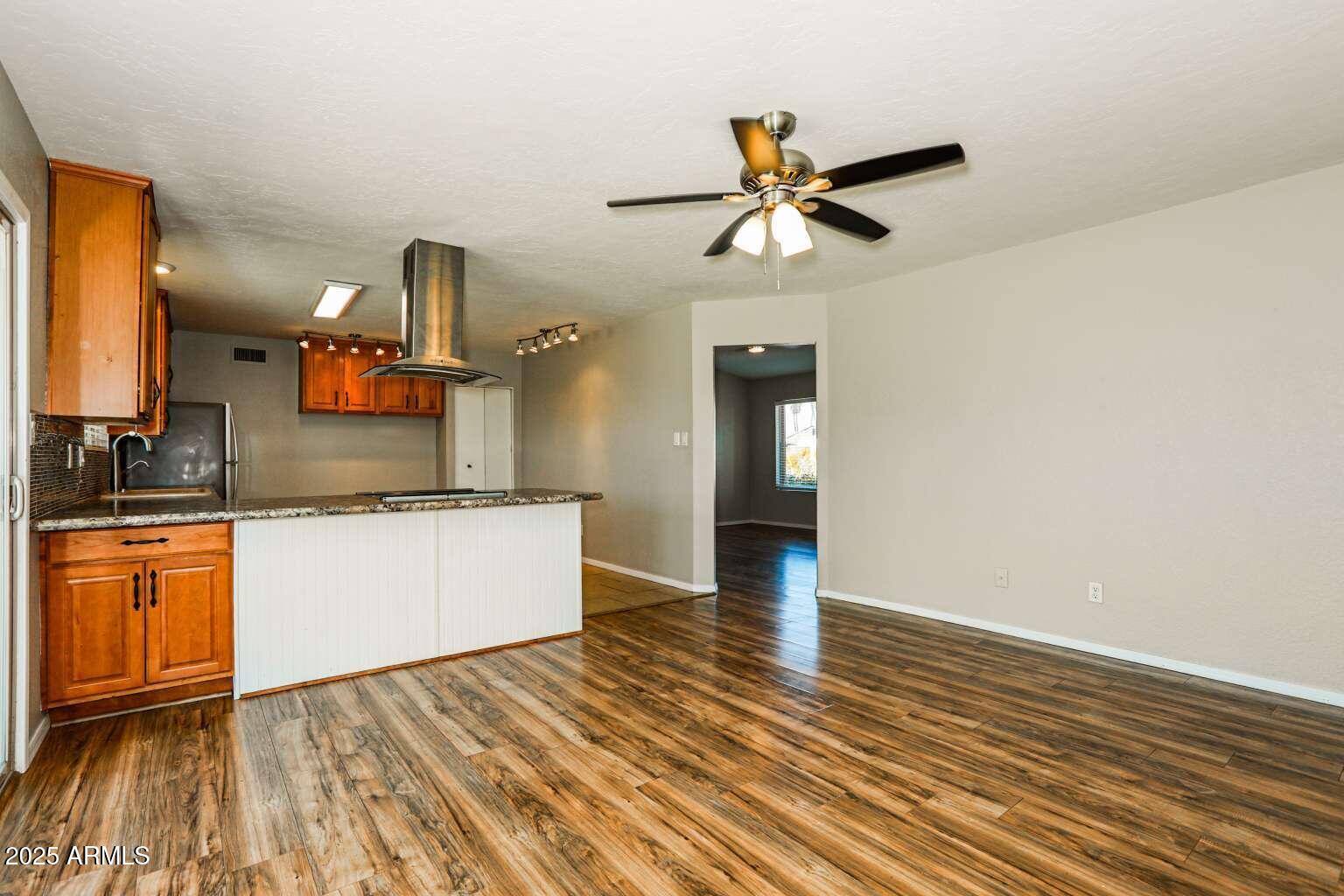712 S 34TH Street