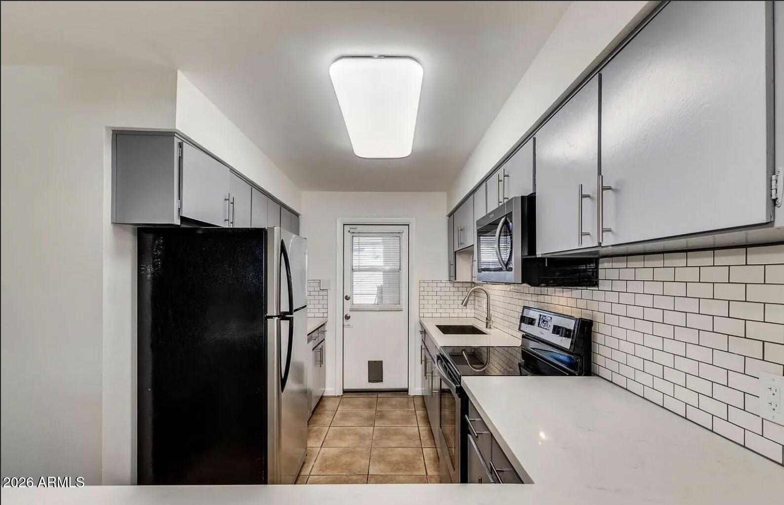 8444 E CORONADO Road