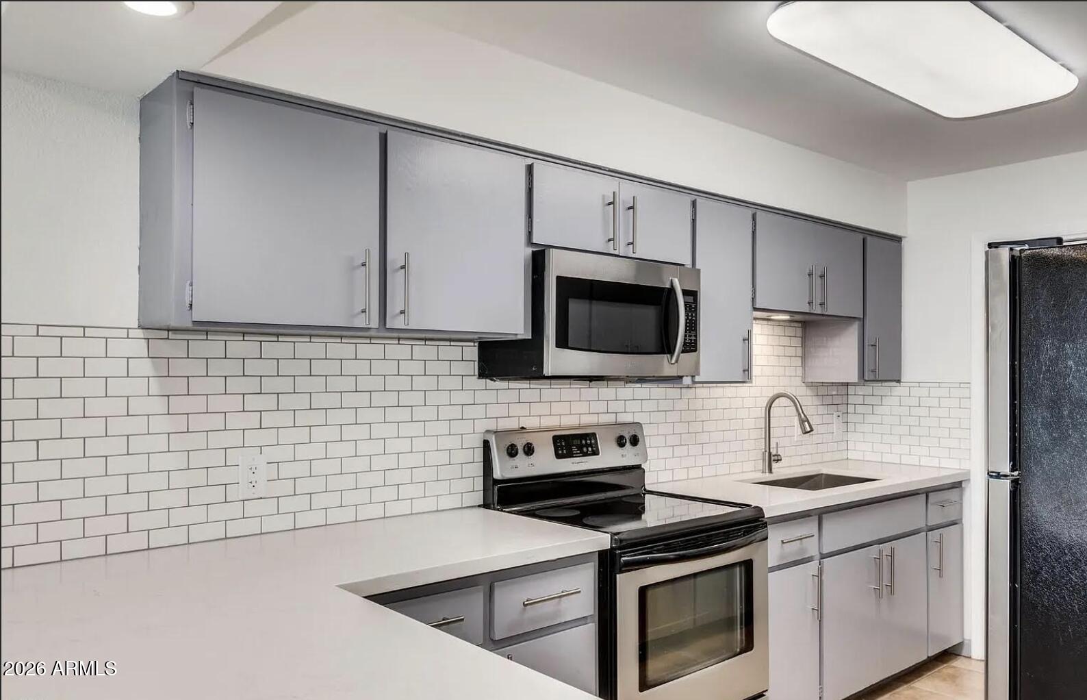 8444 E CORONADO Road